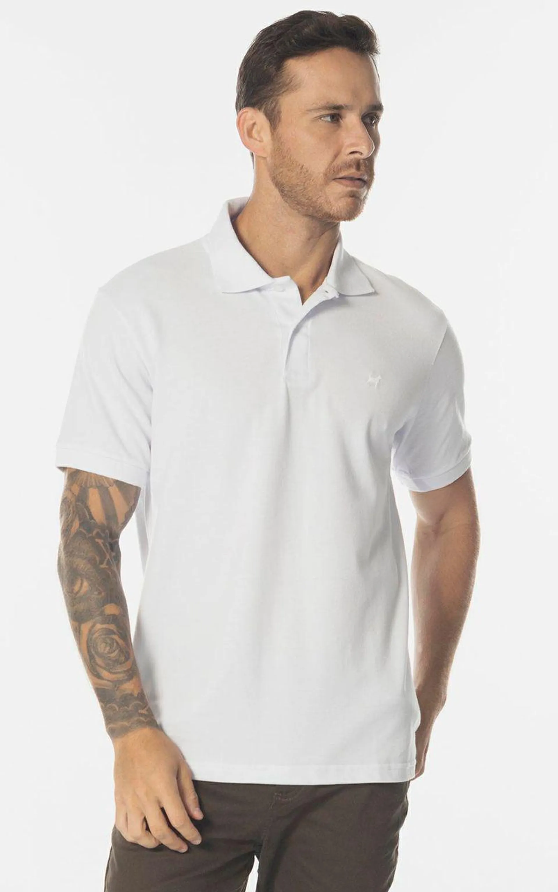 Polo básica bordado no tom masculina. - BRANCO