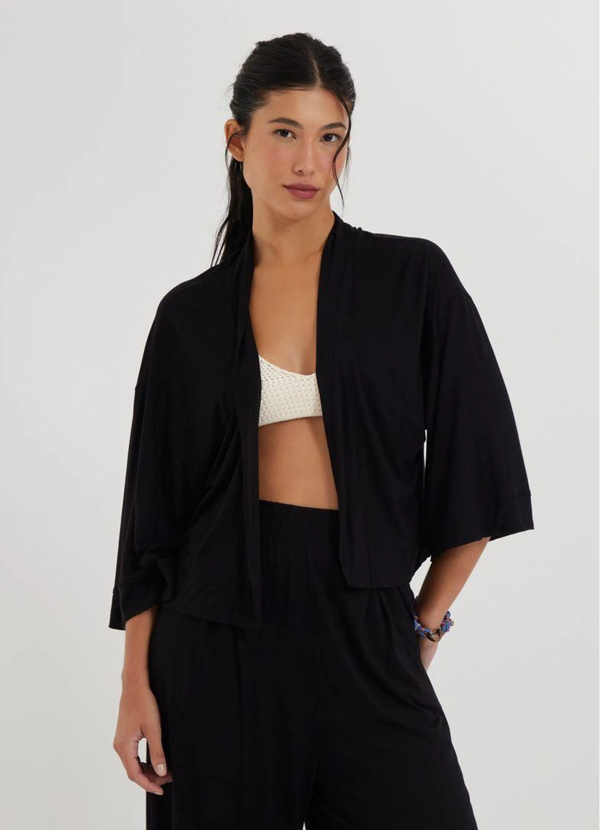 Kimono curto viscose preto