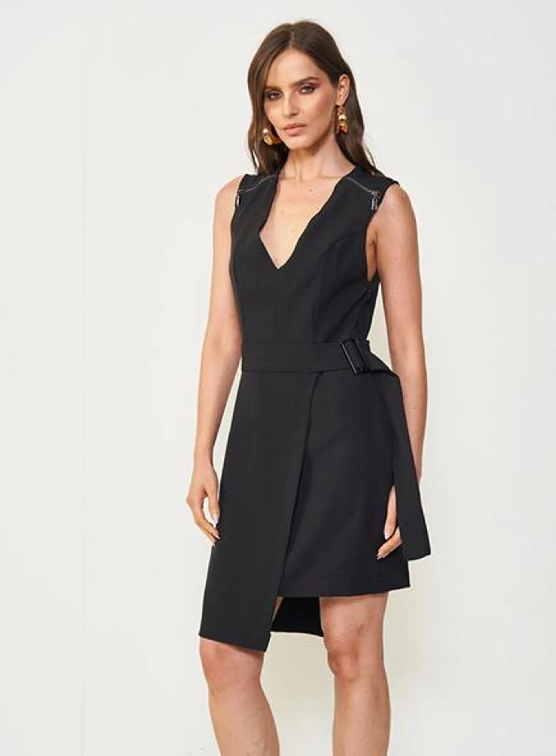 Vestido Com Detalhe Tule