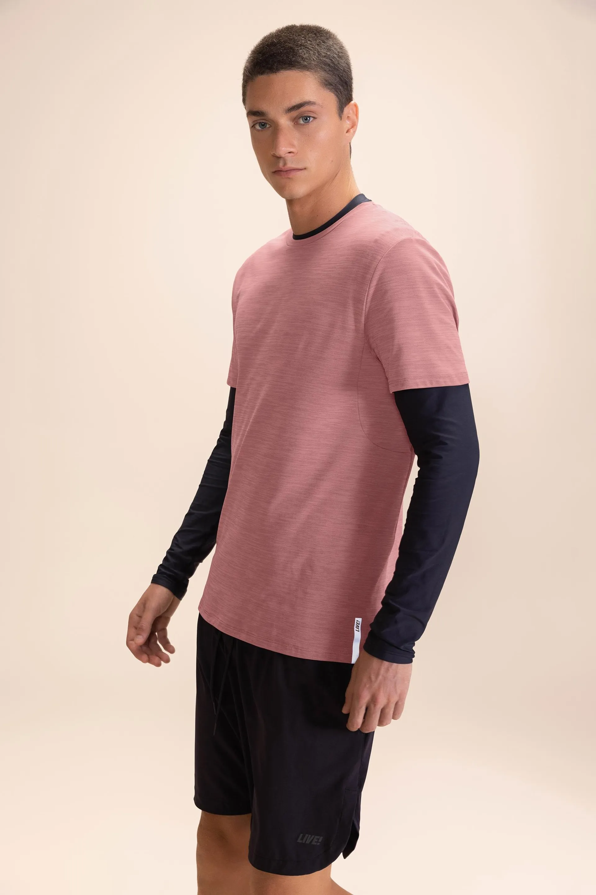 Camiseta Comfy Merged Line