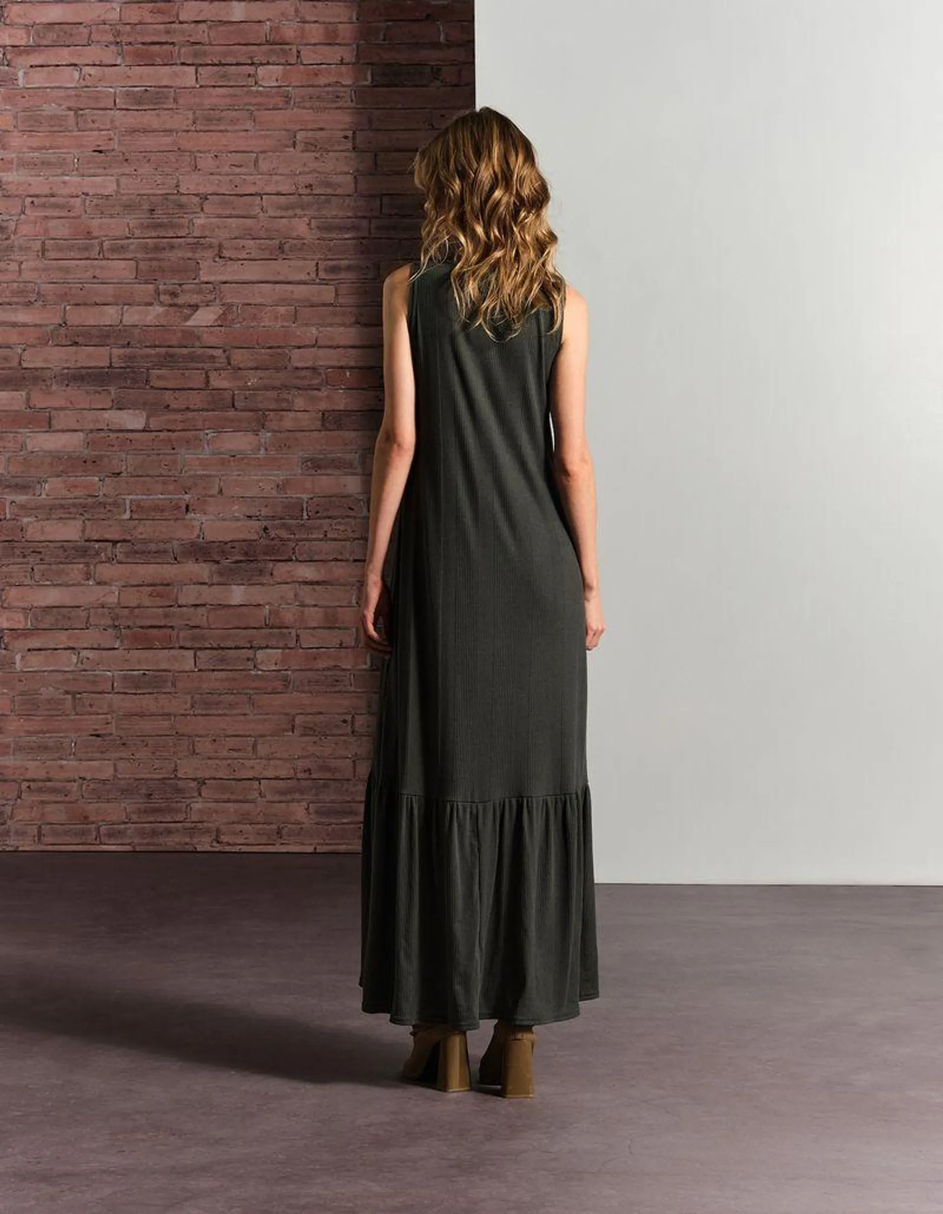 Vestido Longo Marias Decote Canoa - Verde Garrafa