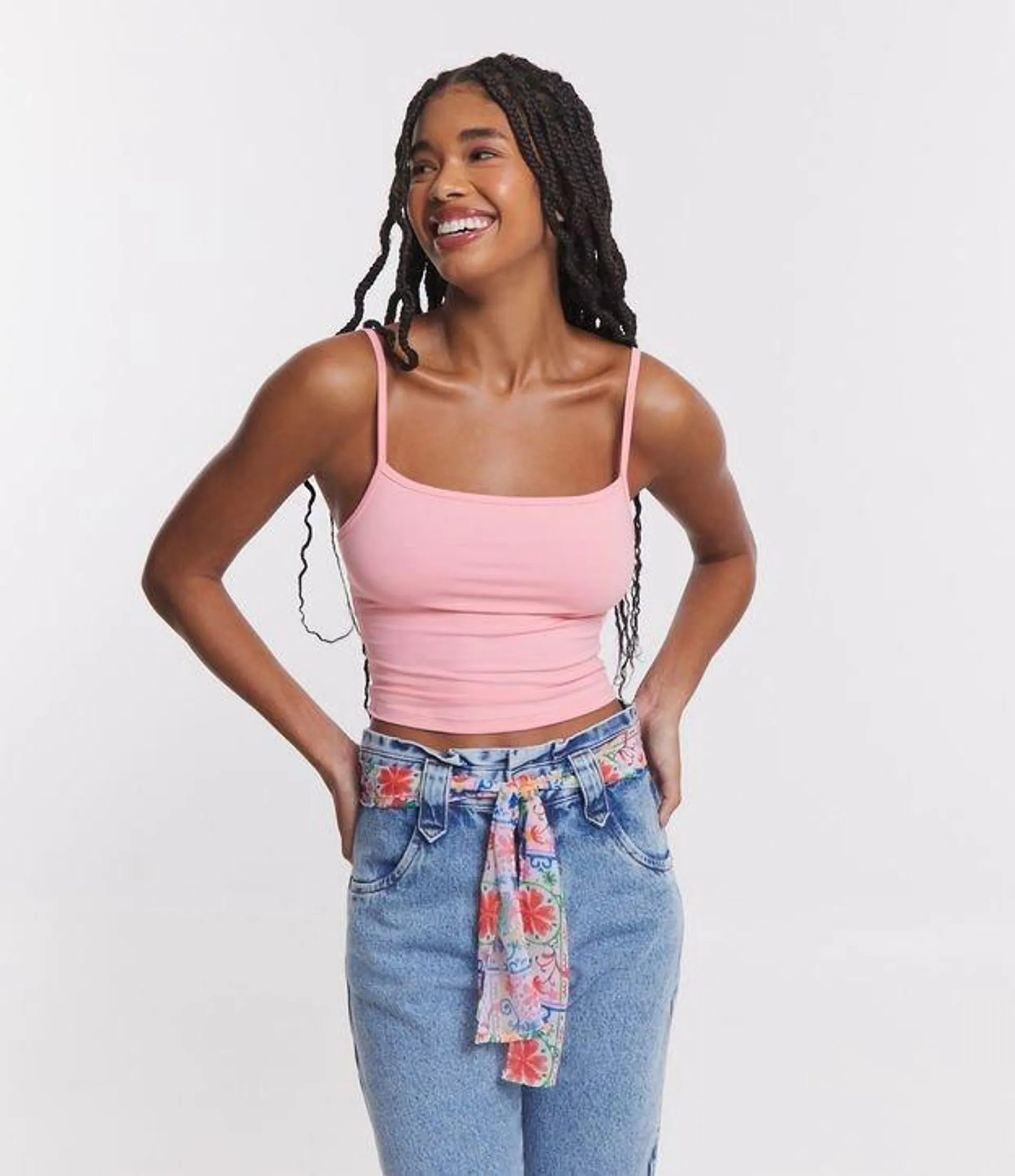 Blusa Cropped de Alcinha em Poliamida Rosa