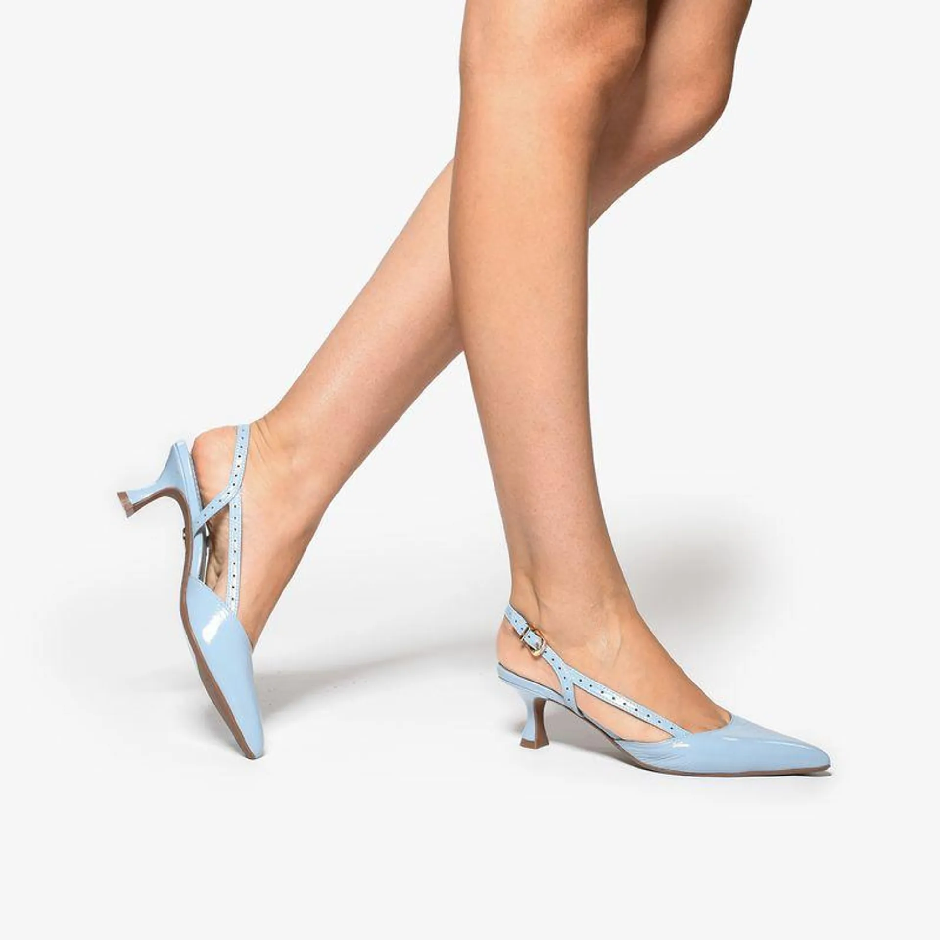 Slingback Azul Salto Fino Baixo Couro Brilhoso