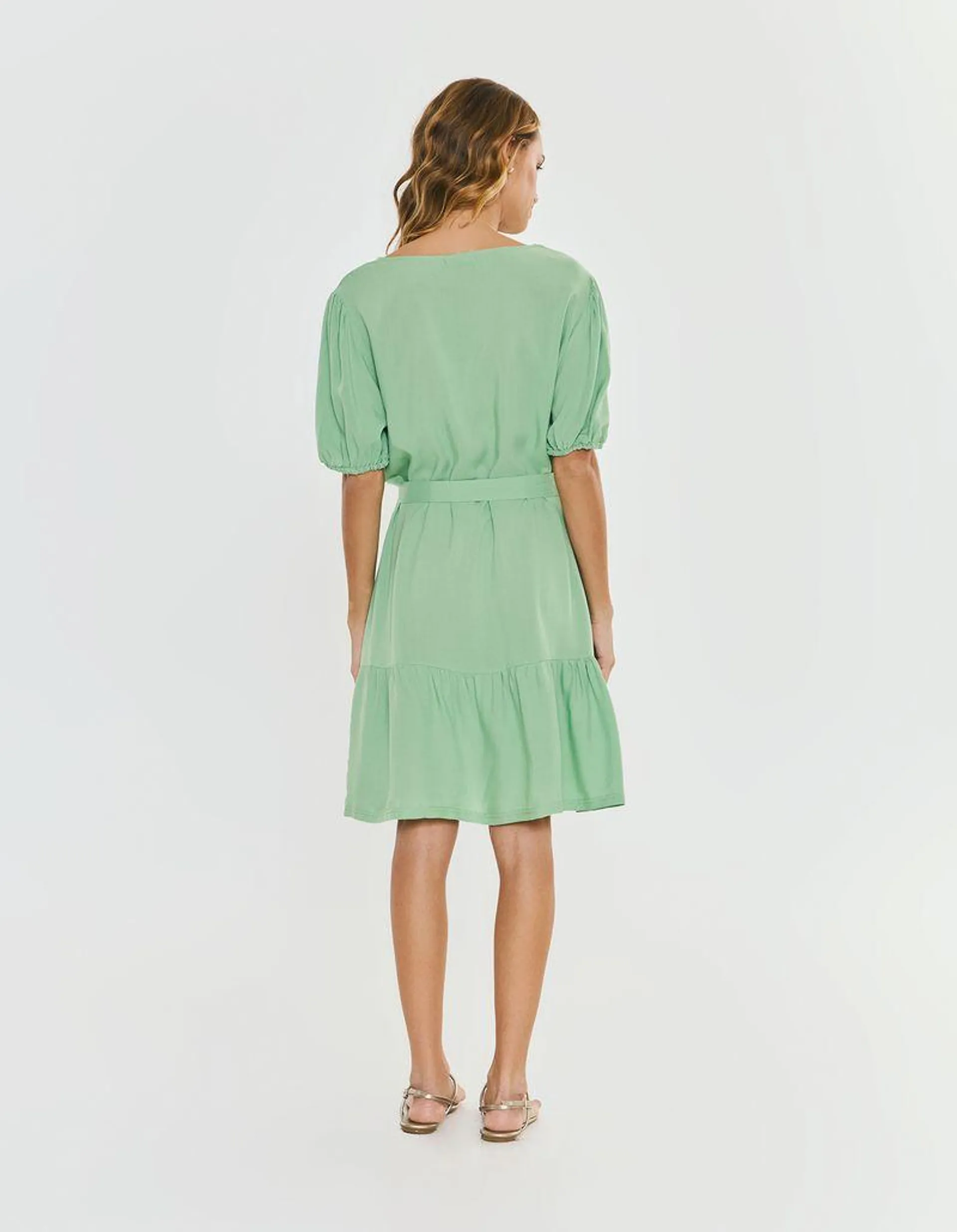 Vestido Curto Decote Canoa Com Faixa - Verde