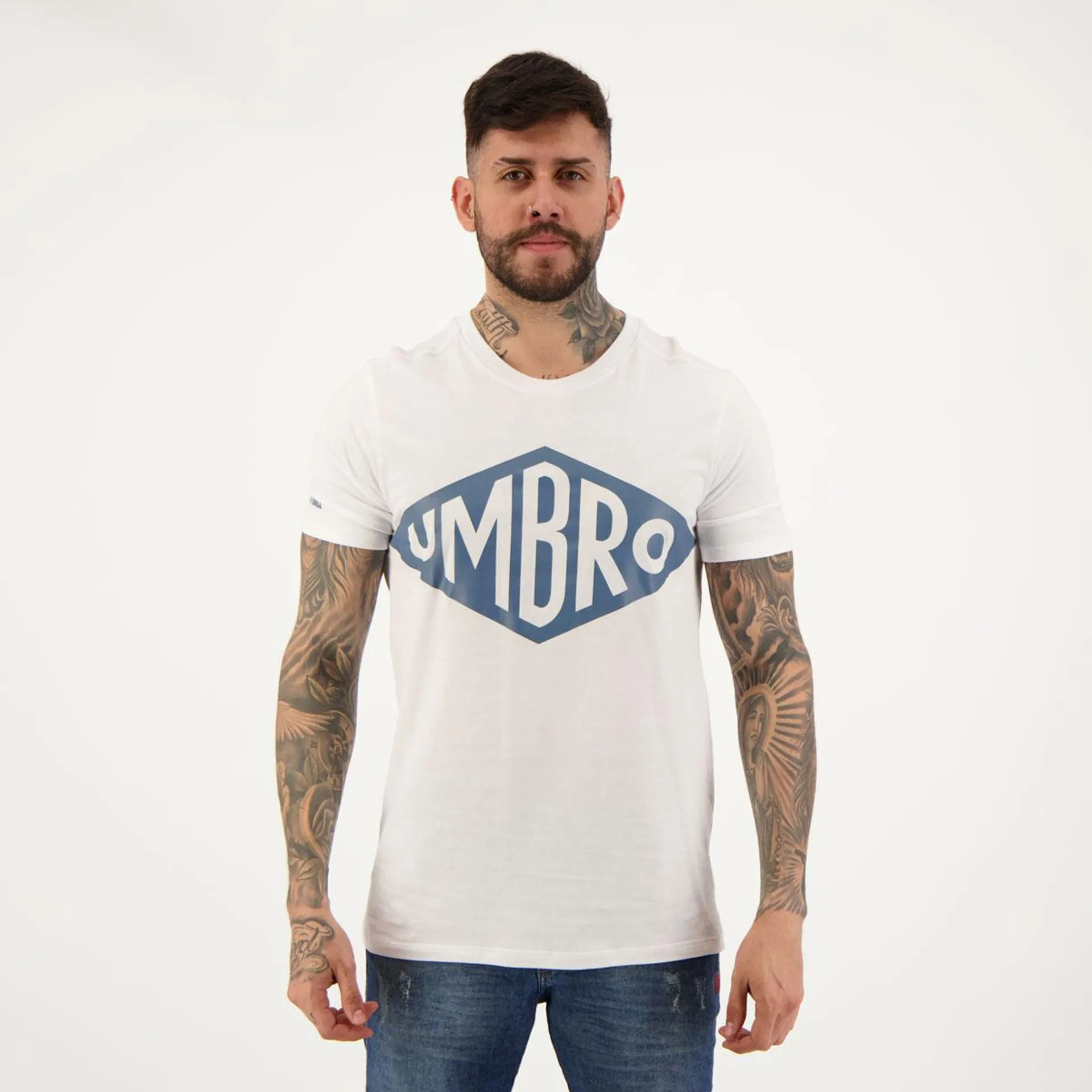 Camiseta Umbro Heritage Branca