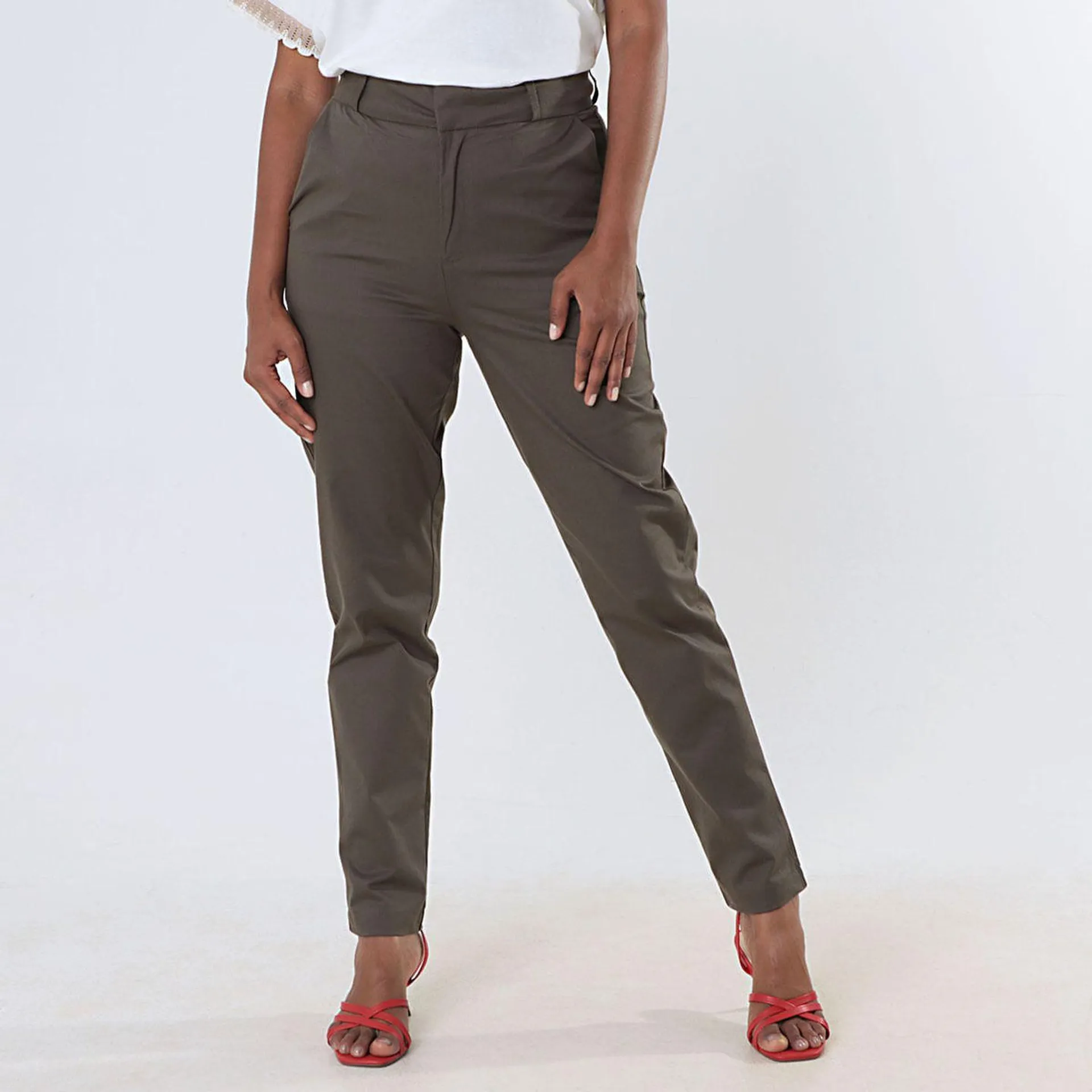 Calça Alfaiatada Verde Com Bolso Faca