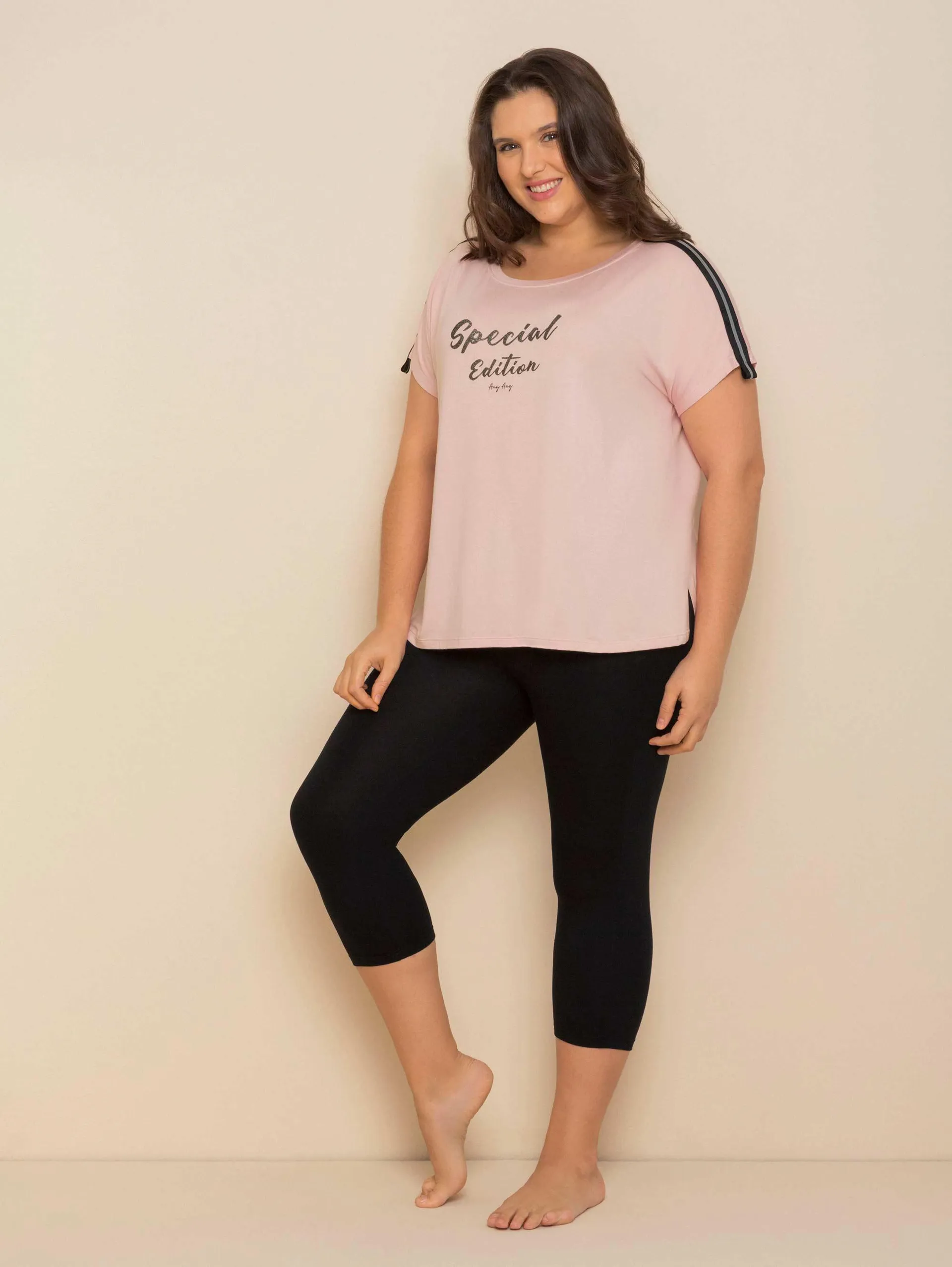 Pijama Feminino Capri Manga Curta Plus Size Special Edition