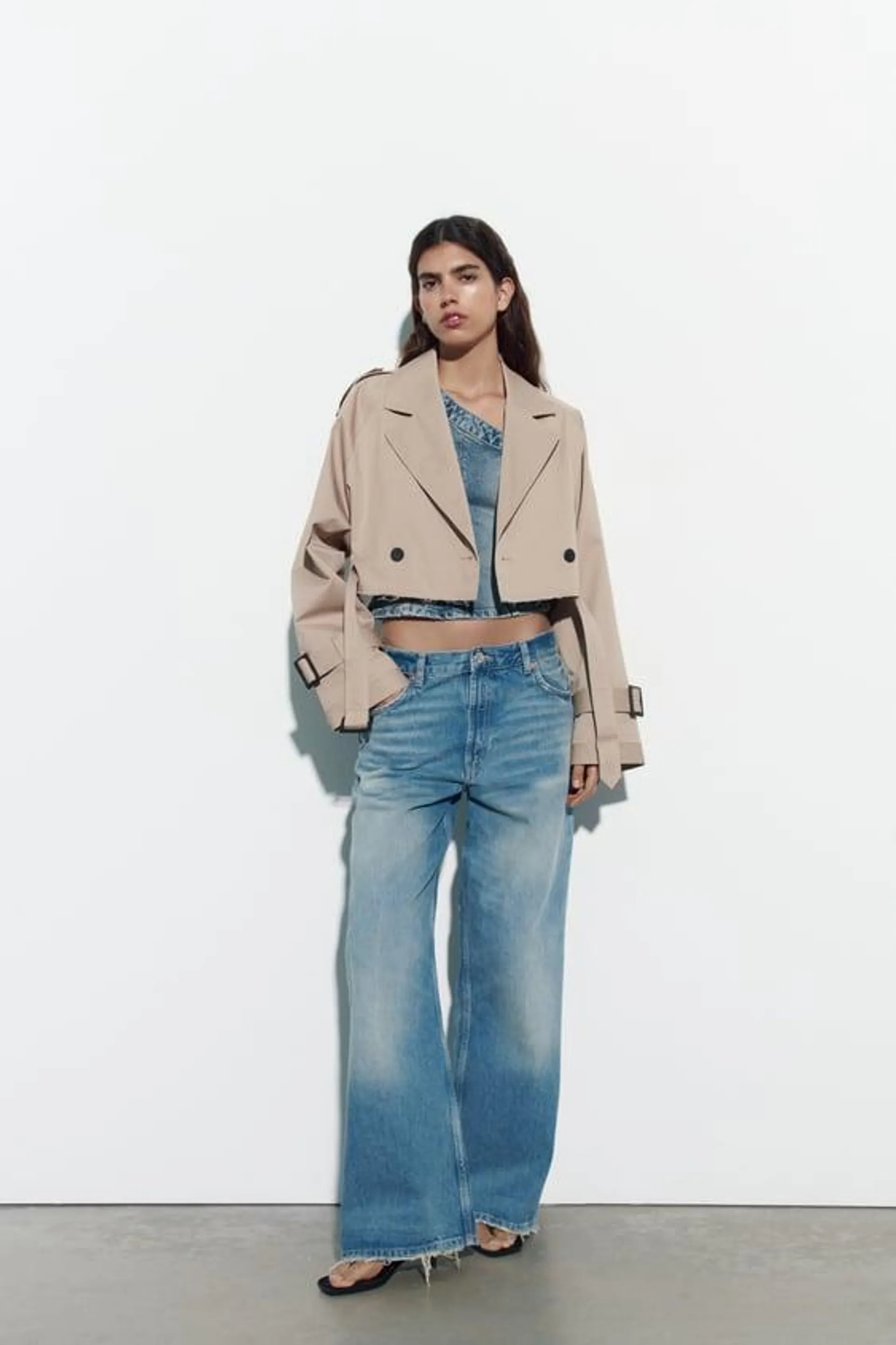 GABARDINA CURTA OVERSIZE