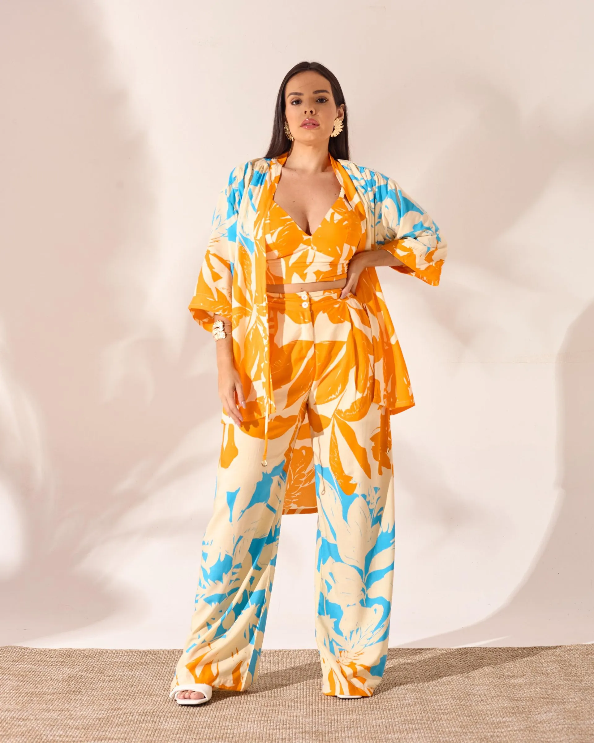 Kimono longo costas c/amarração frente est. folhagens duo collor
