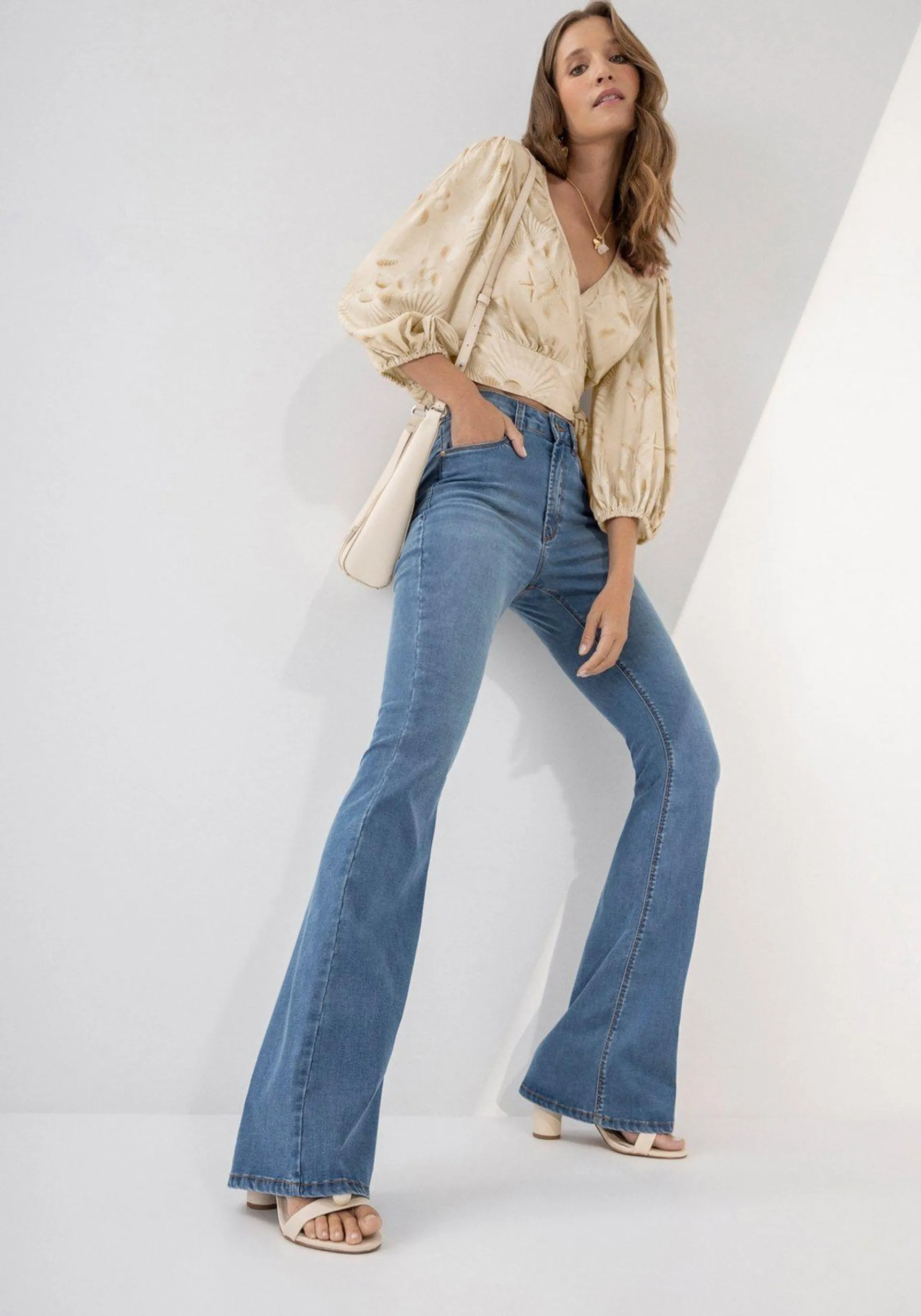 Calça Jeans Flare Super Alta Every Day