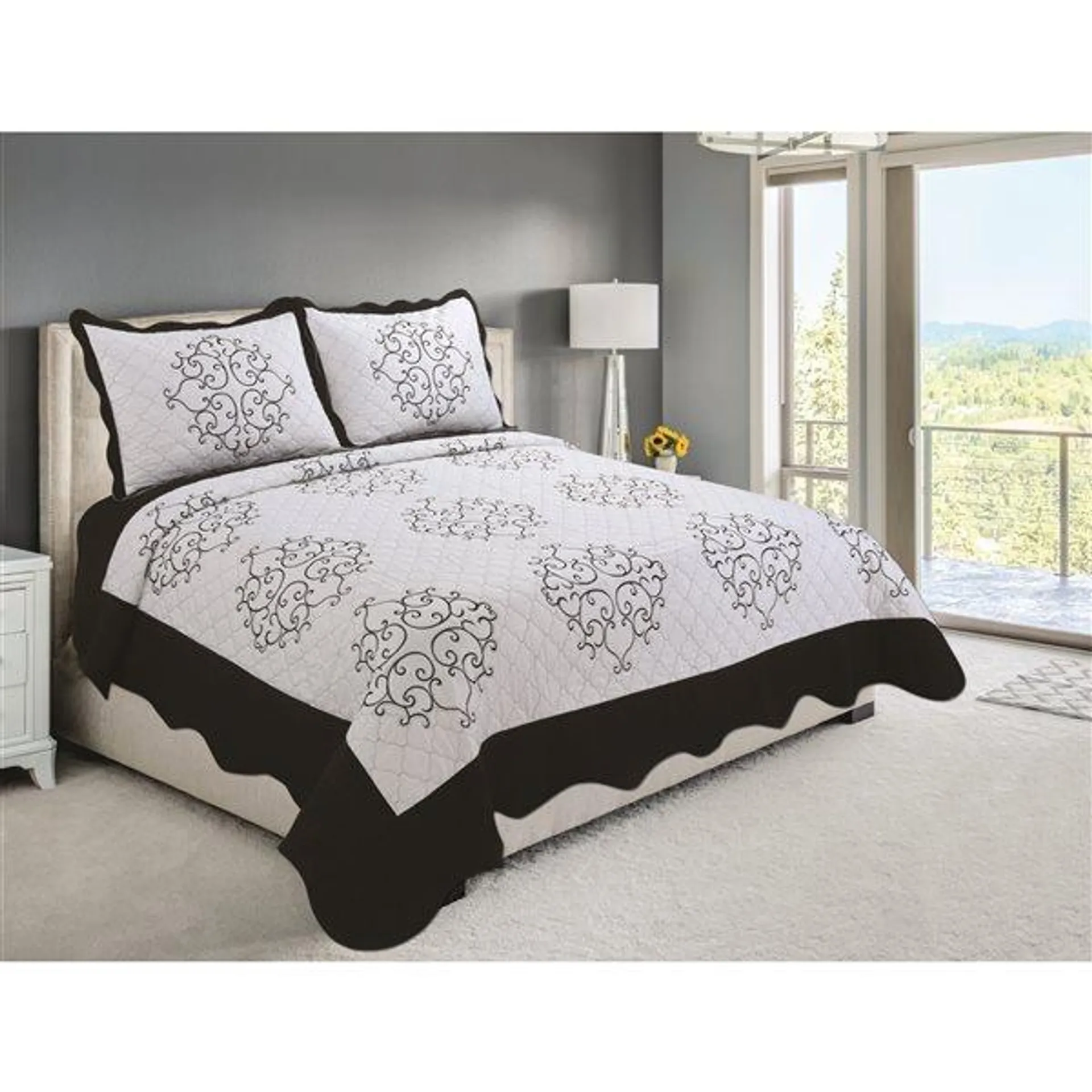 Ensemble de courtepointe damassée Marina Decoration noir et blanc pour grand lit et lit double, 3 mcx