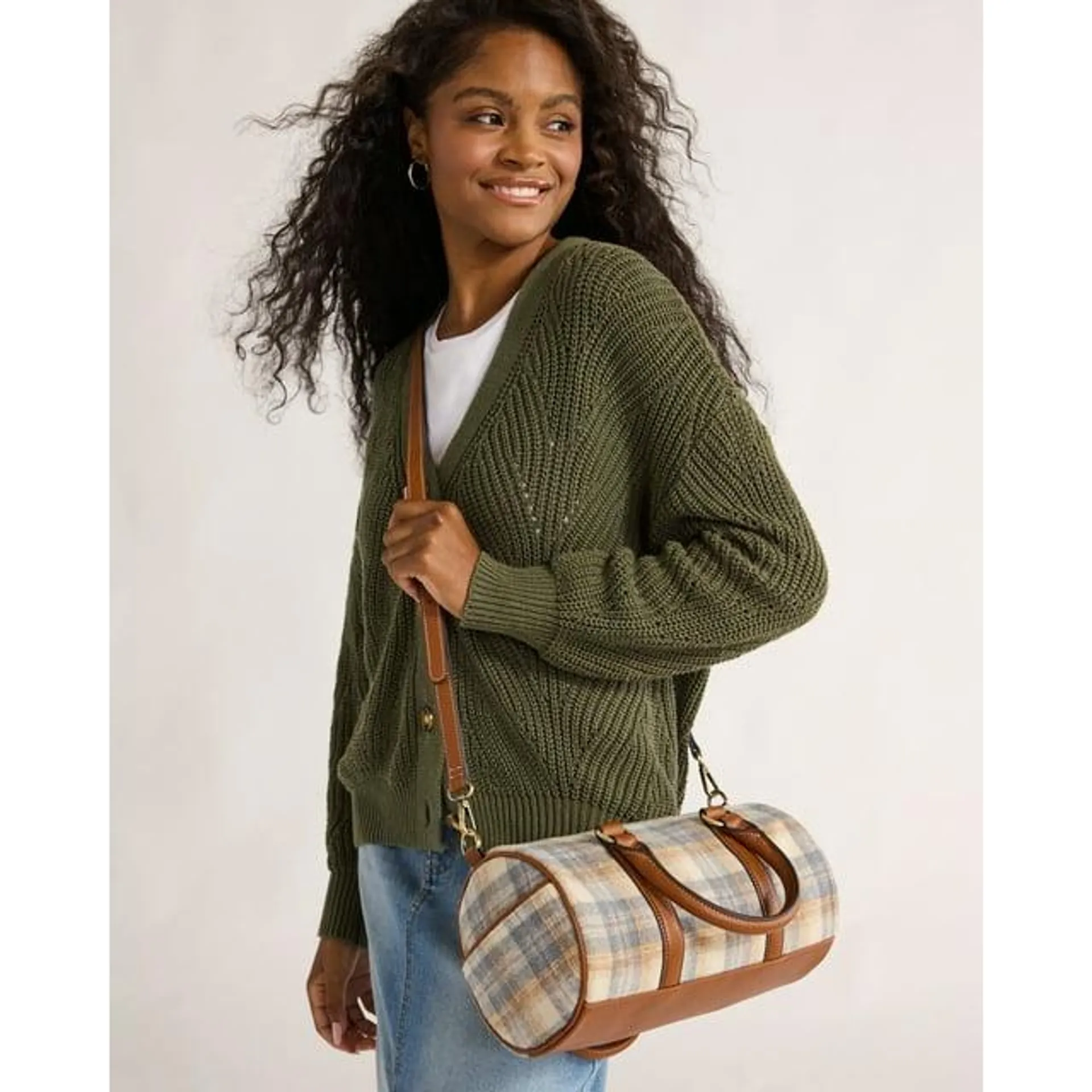 Time and Tru Women's Plaid Barrel Crossbody Bag, Cognac