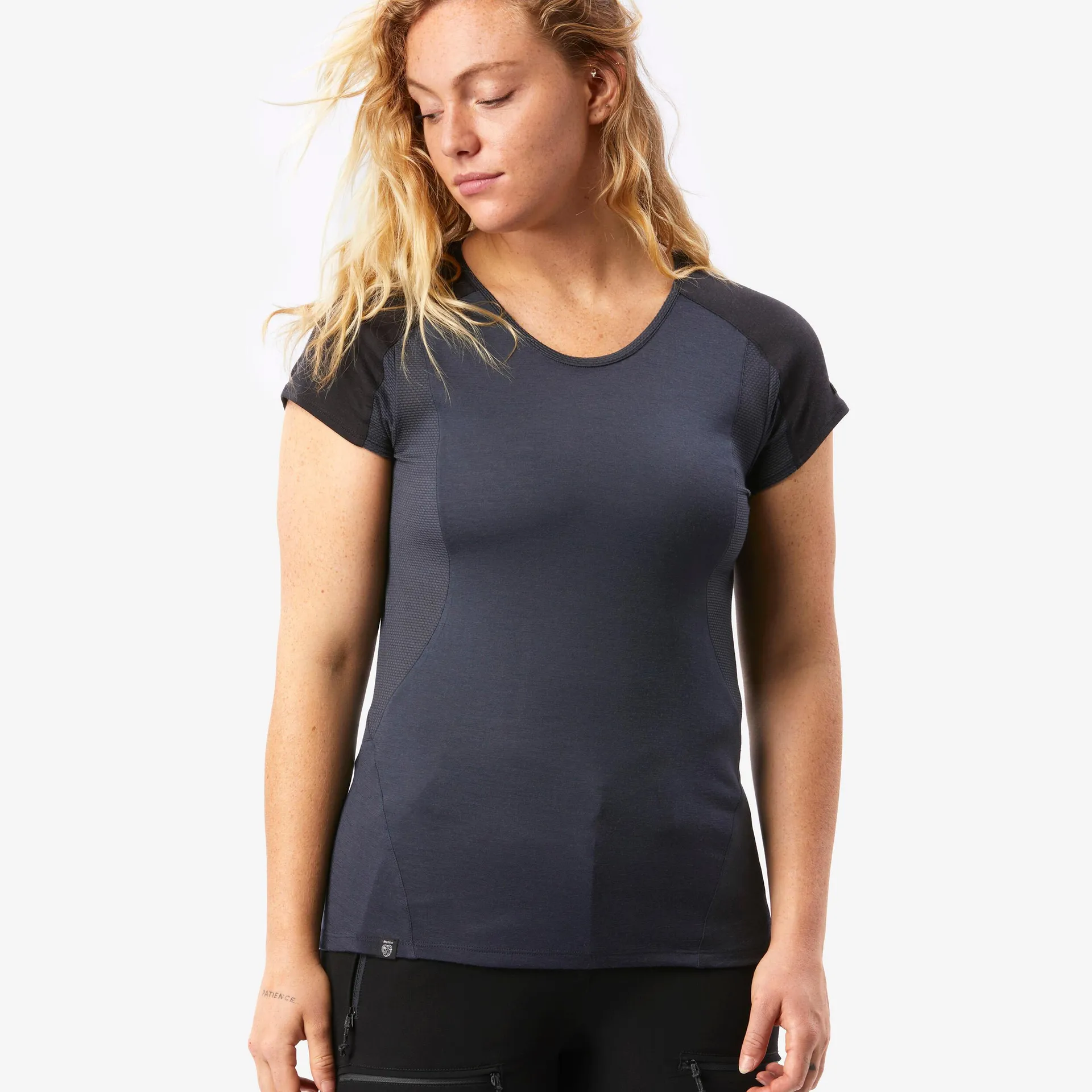 T-shirt de randonnée en laine mérinos femme – MT 500