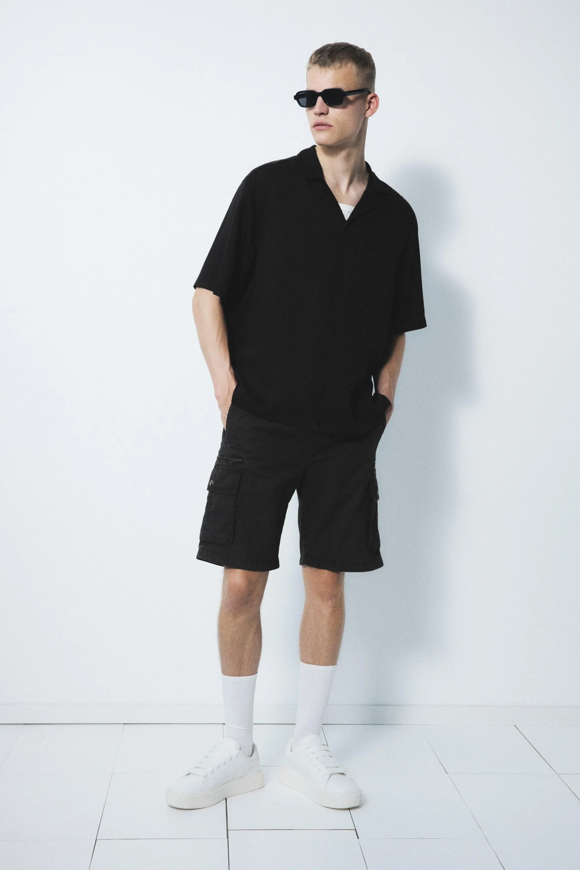 Short cargo coupe classique