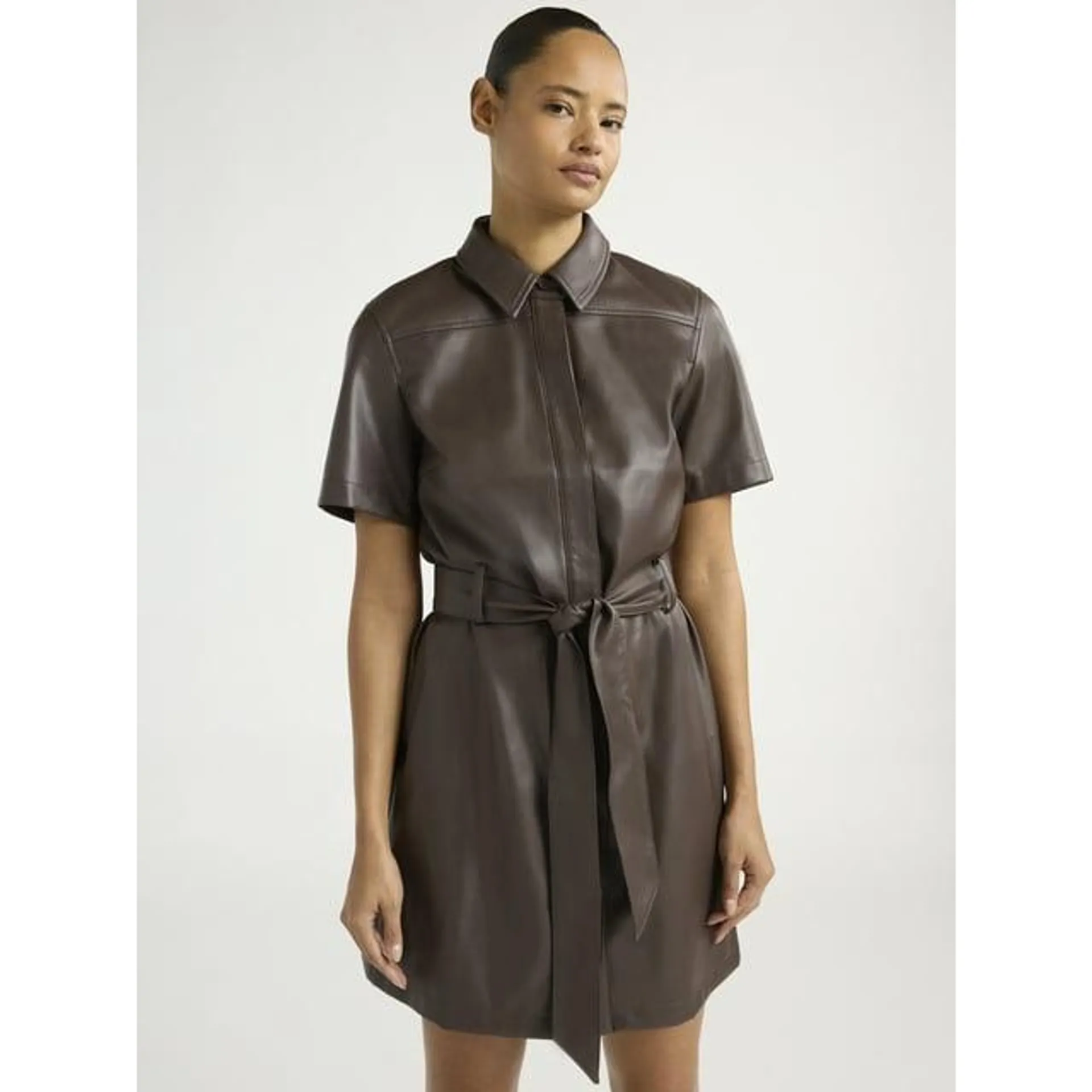 Scoop Women's and Women's Plus Faux Leather Collared Mini Shirt Dress with Short Sleeves, Sizes XS-4X