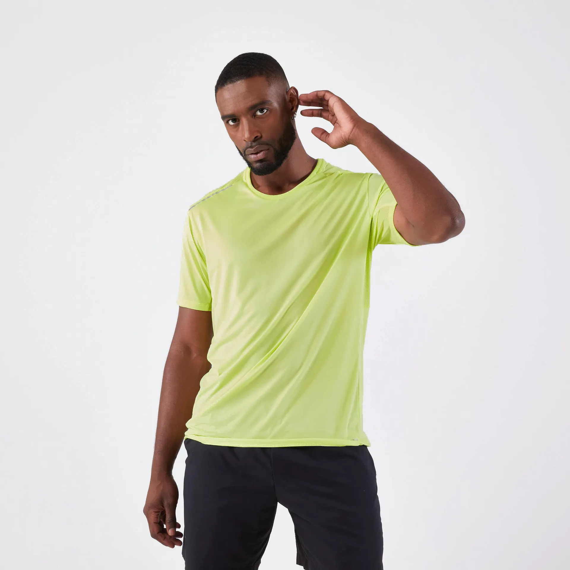 POLERA RUNNING HOMBRE TRANSPIRABLE DRY+ AMARILLO