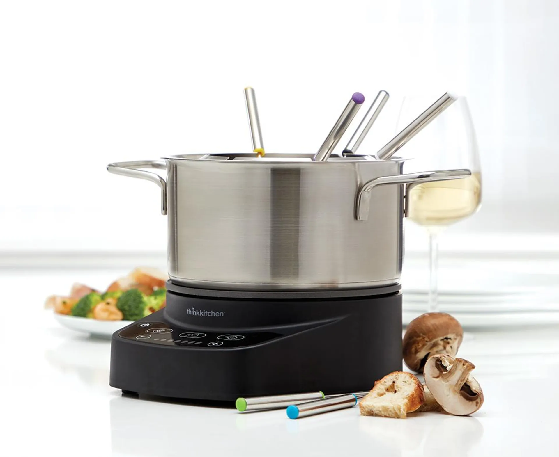 thinkkitchen Apres-Ski Electric Fondue Set with 8 Forks,1200 W