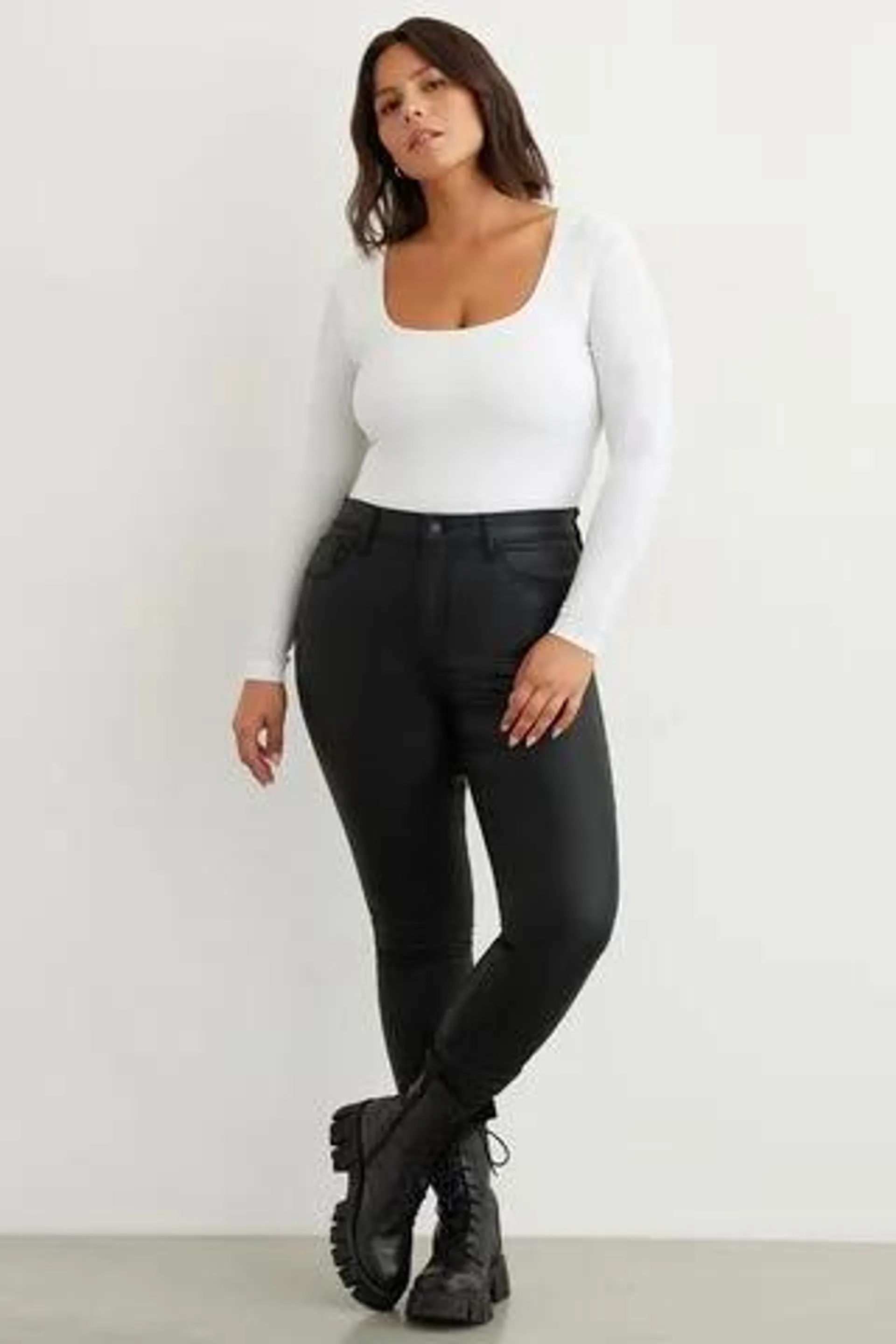 Maren Sculpt Long Sleeve Square Neck Bodysuit