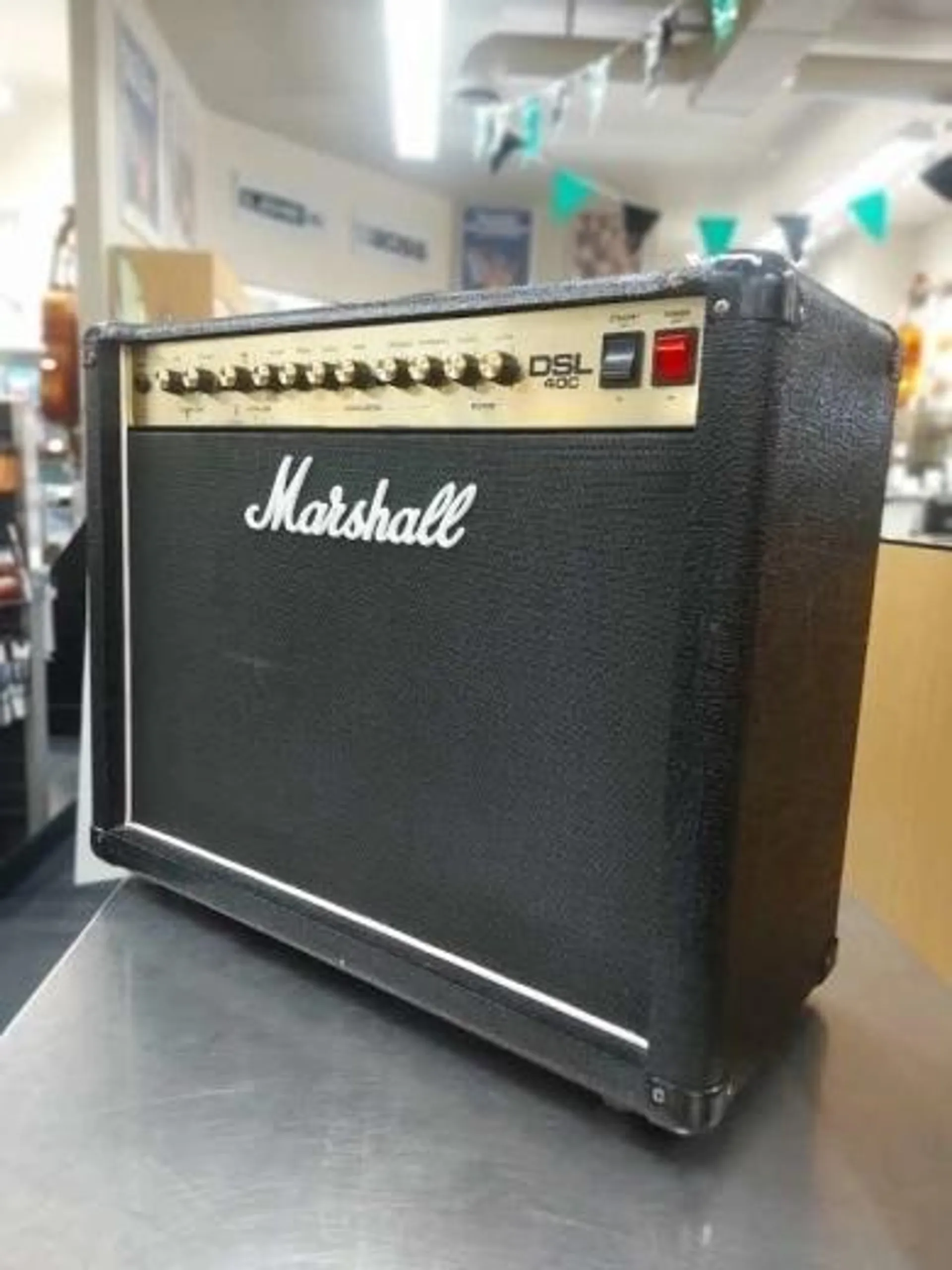 Marshall - DSL40C