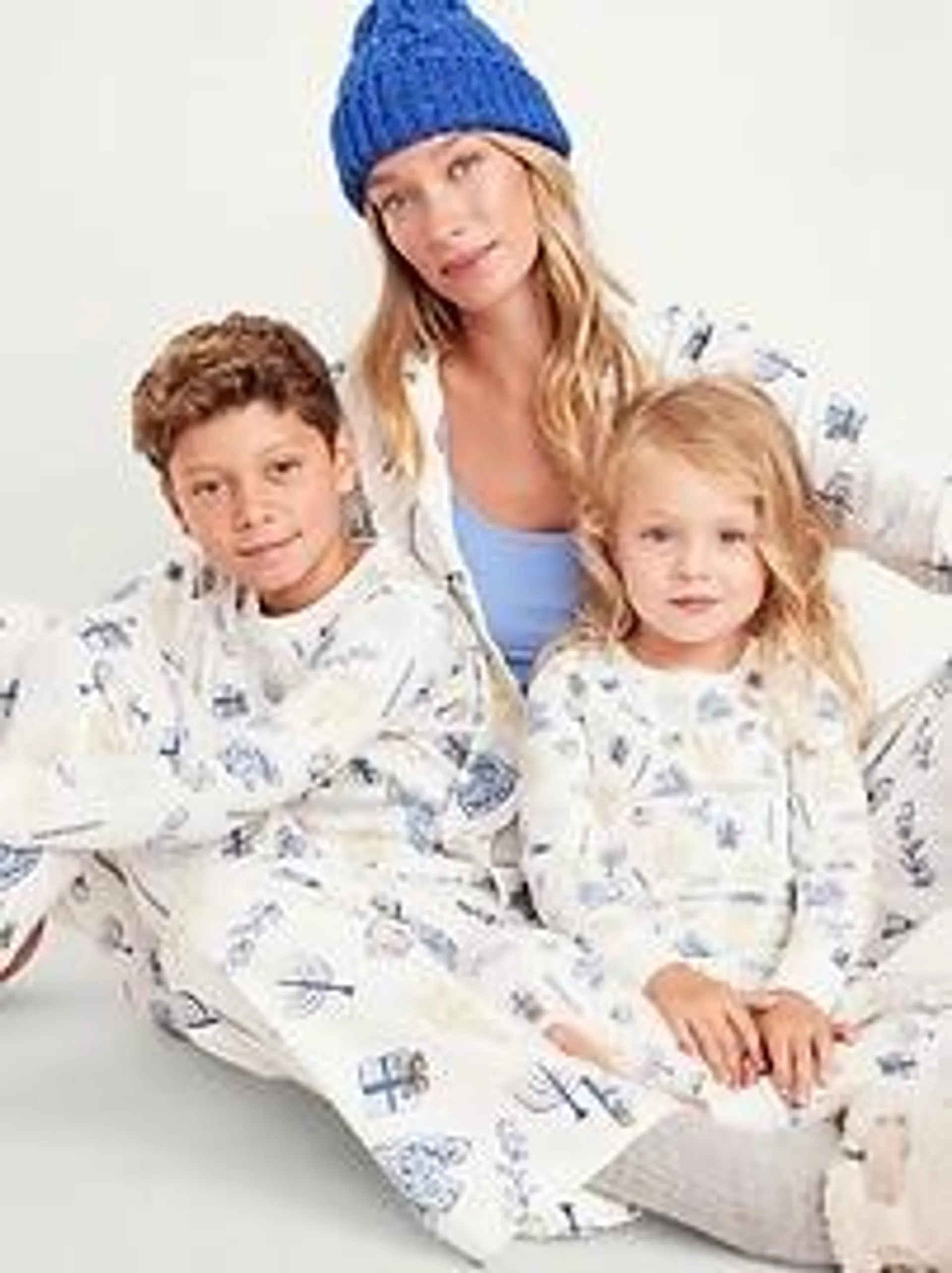 Gender-Neutral Graphic Snug-Fit Pajama Set for Kids