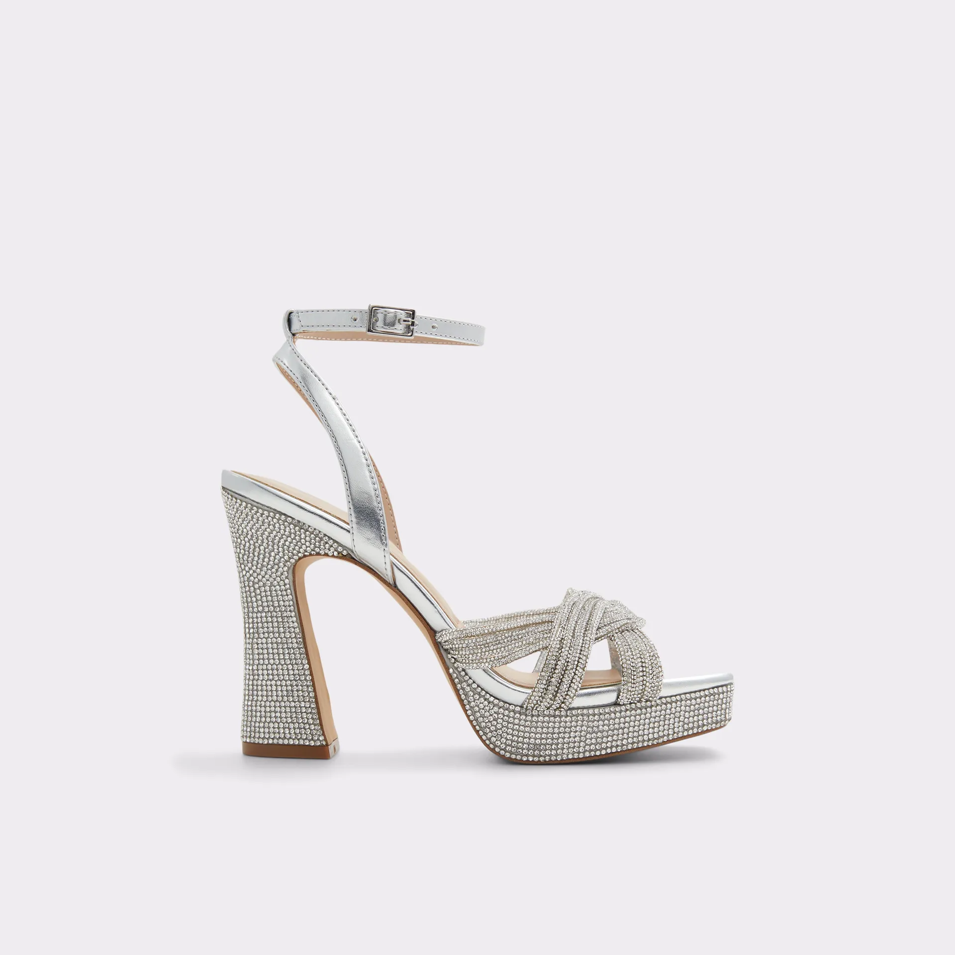 Strappy platform sandal