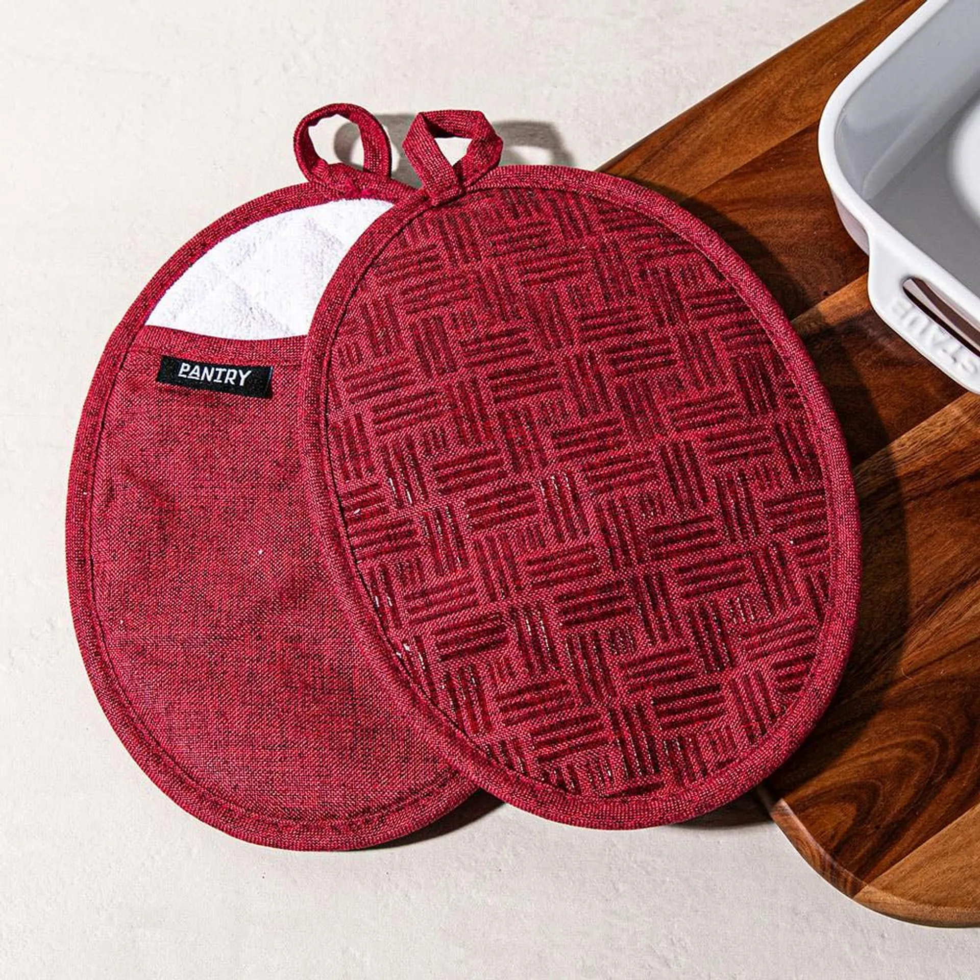 Harman Pantry Chambray Cotton Pot Holder - Set of 2 (Red)