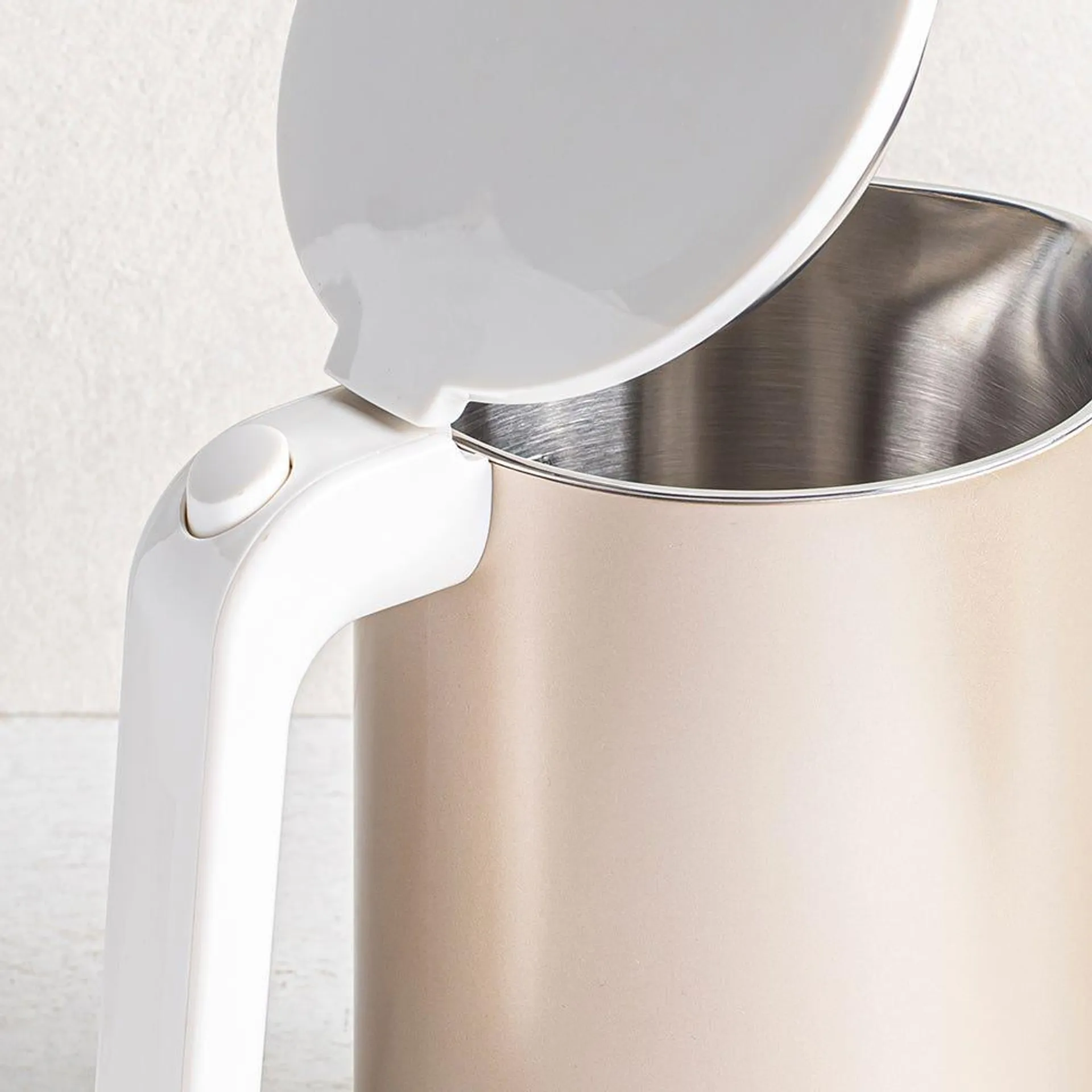 ZWILLING Enfinigy Variable Temperature Kettle (Gold)