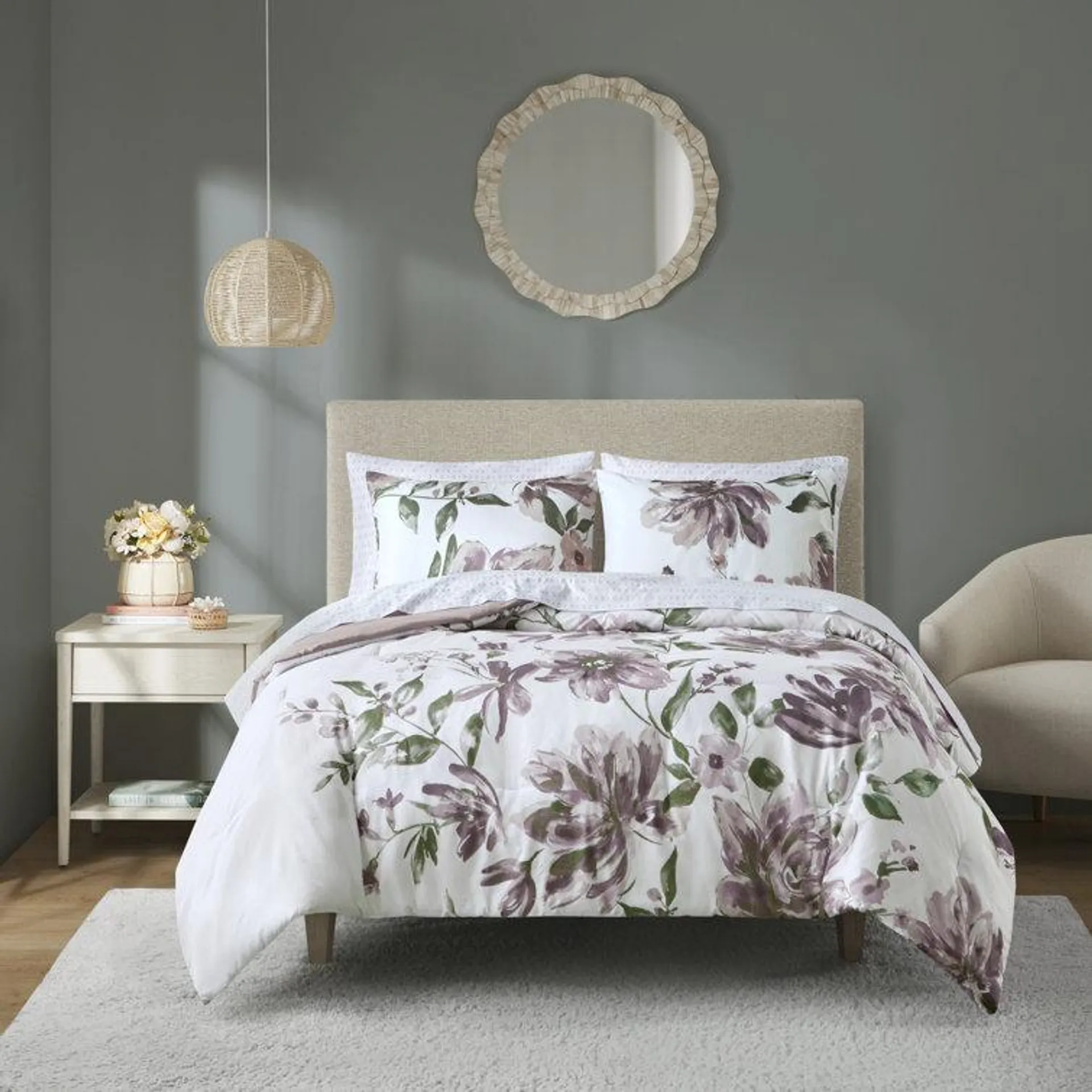 Araly Floral Comforter Set