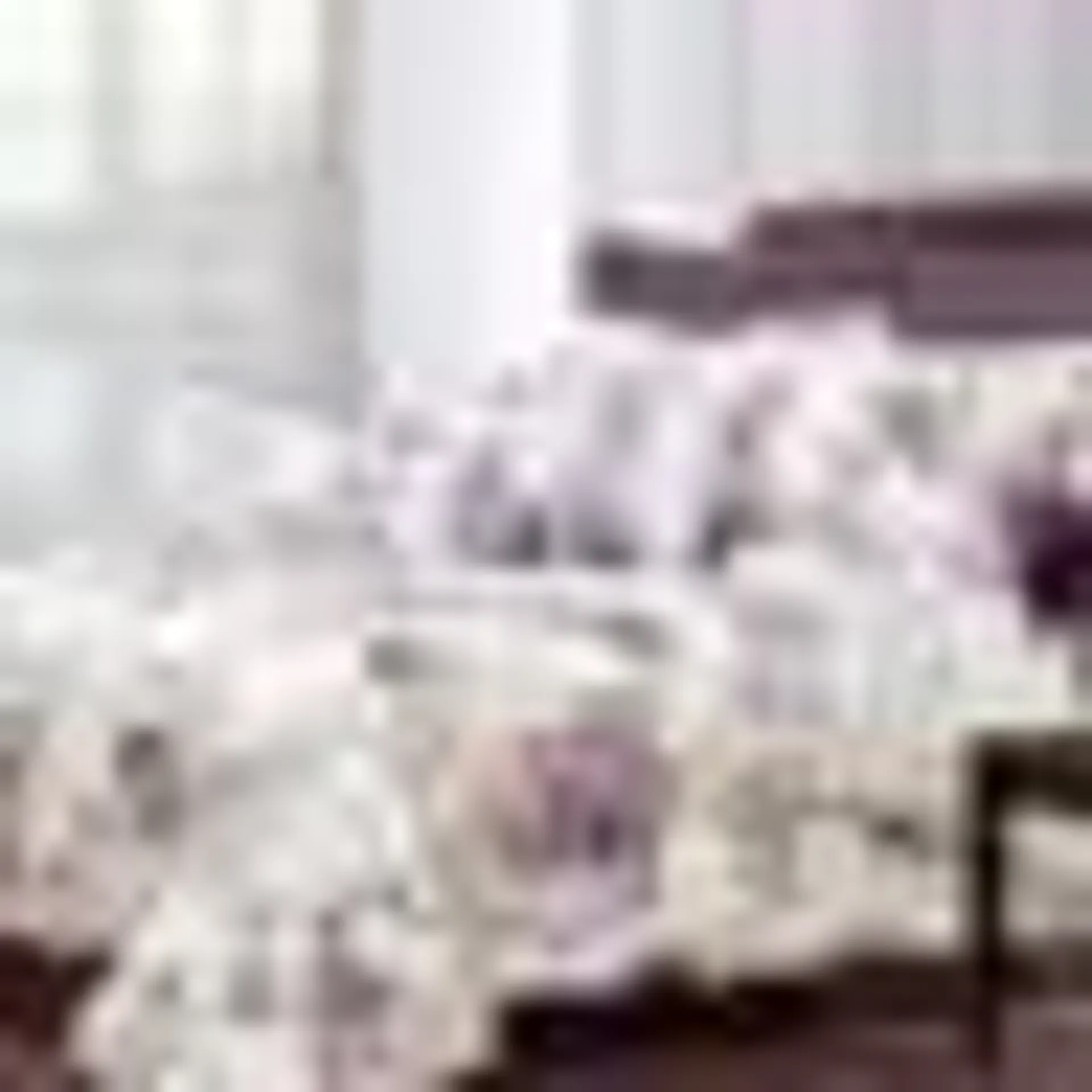 Modern & Contemporary Floral Comforter Set