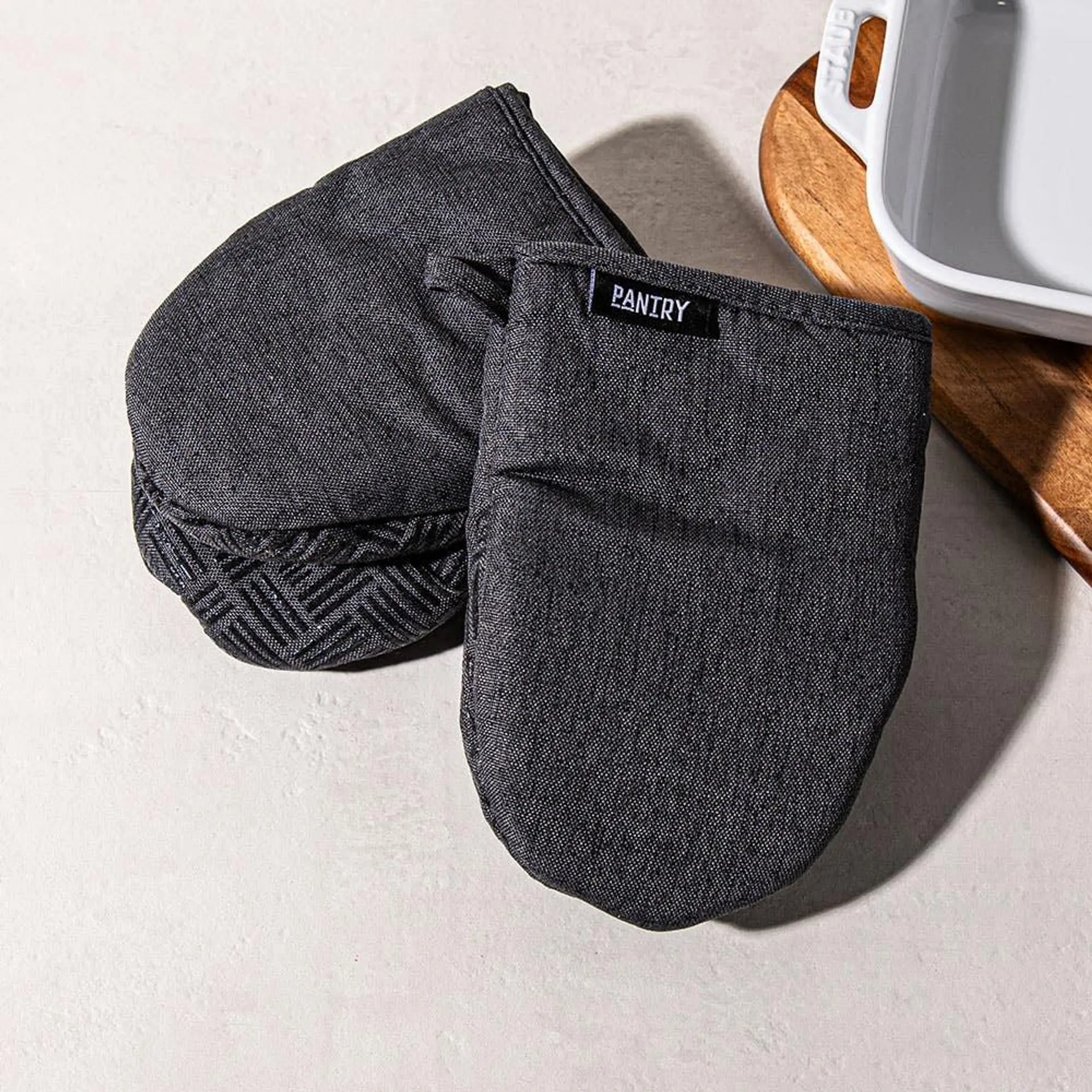 Harman Pantry Chambray Cotton Mini Oven Mitt - Set of 2 (Charcoal)