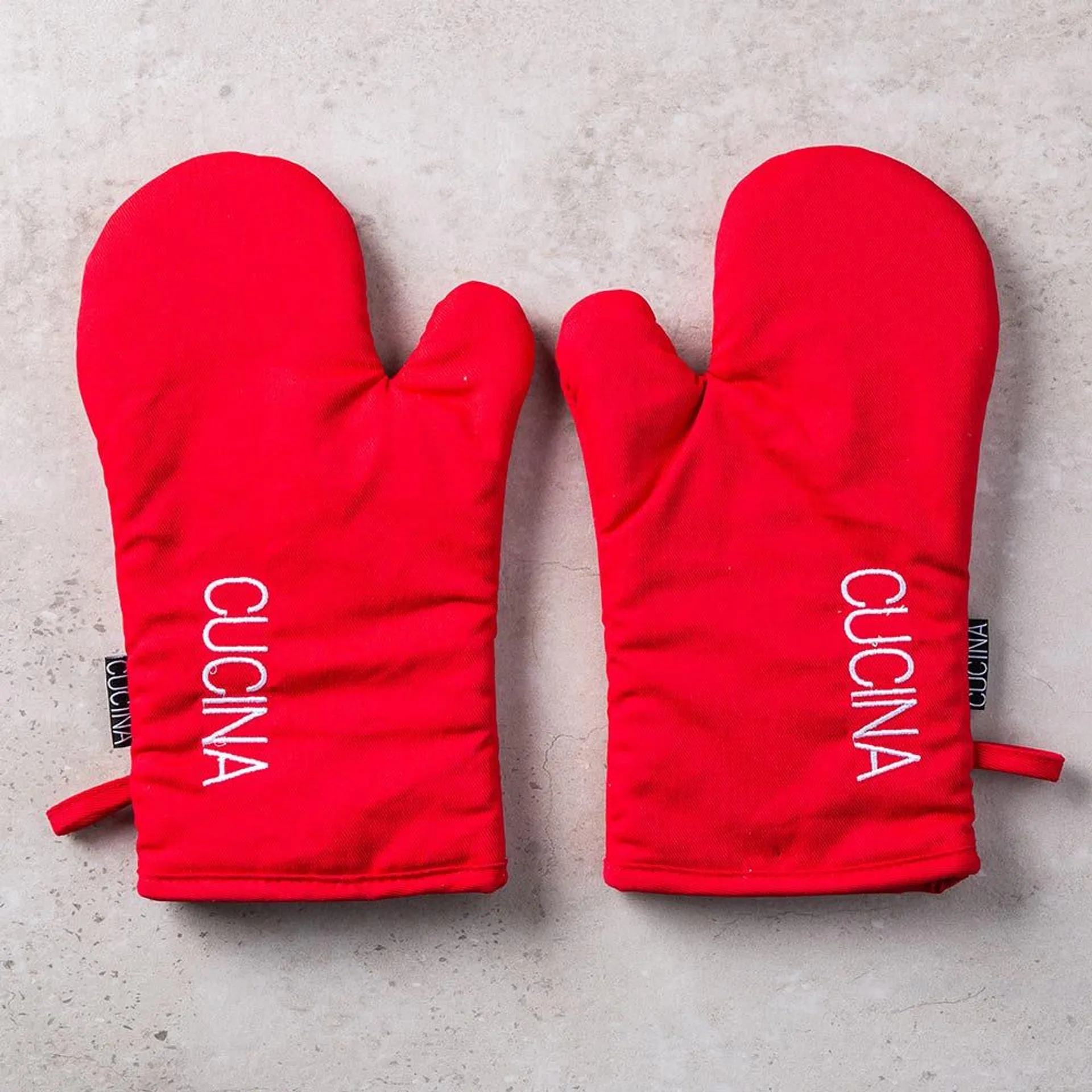 Harman Cucina Cotton Embroidered Oven Mitt - Set of 2 (Red)