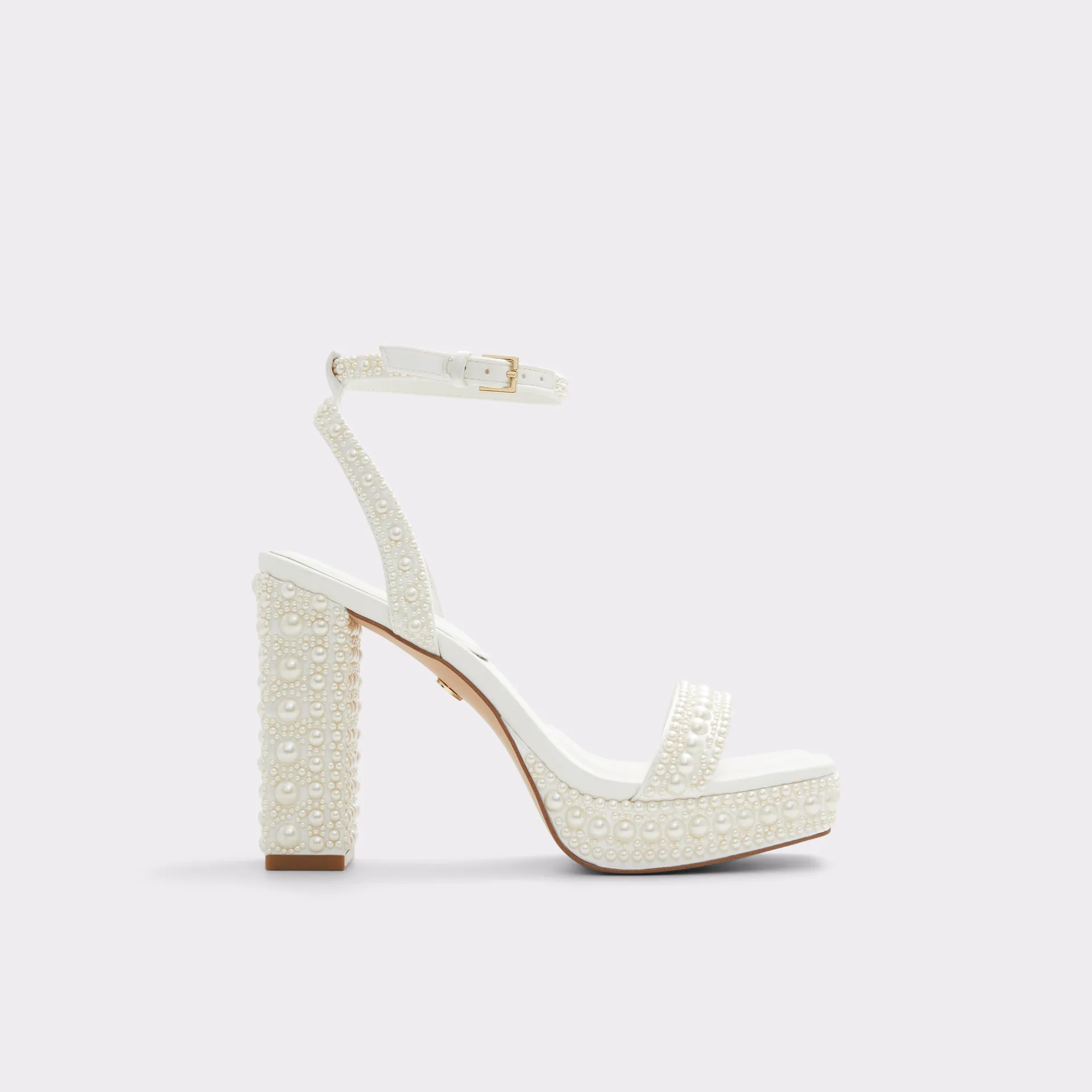 Strappy platform sandal