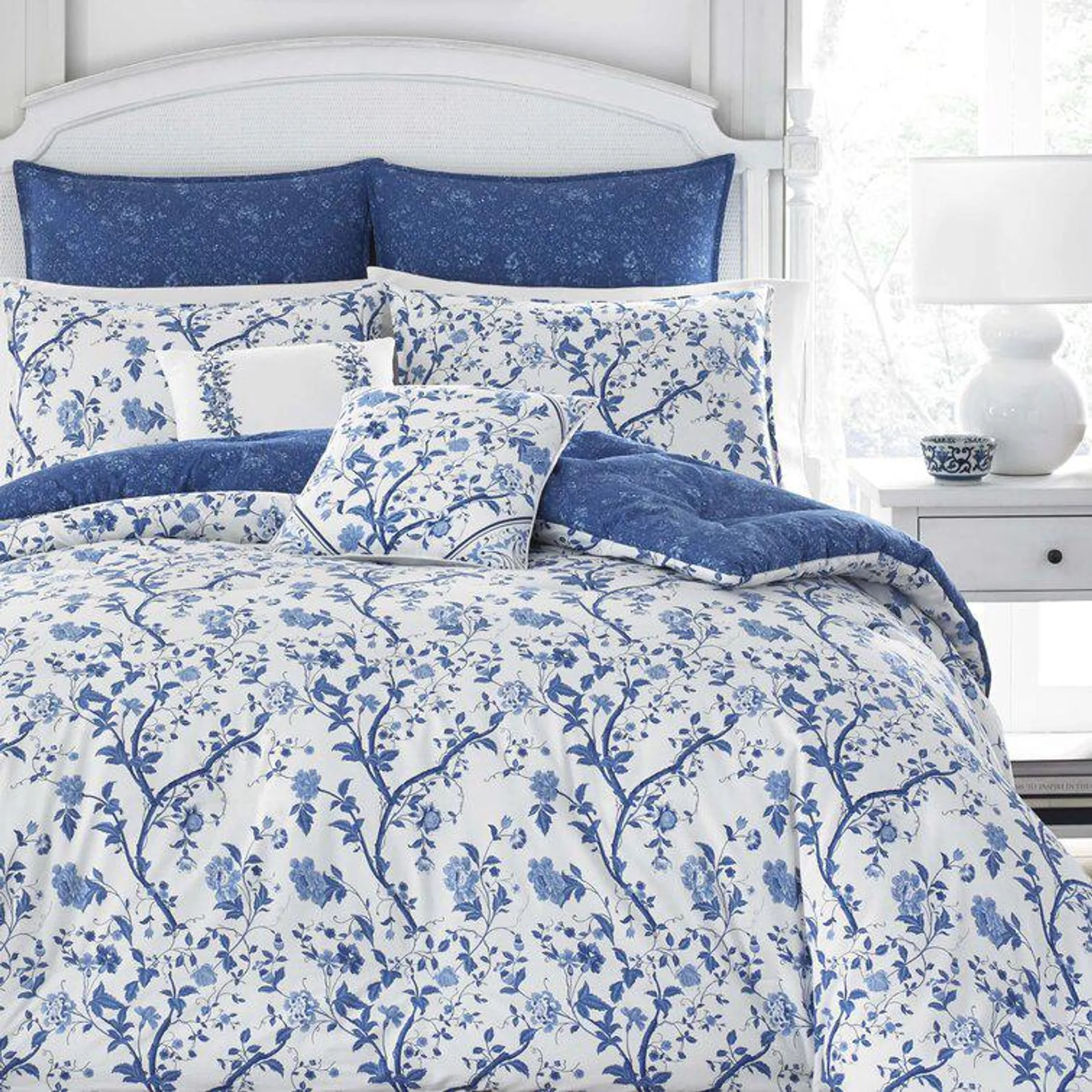 Elise Blue/White Standard Cotton 150 TC Reversible Farmhouse / Country Comforter Set
