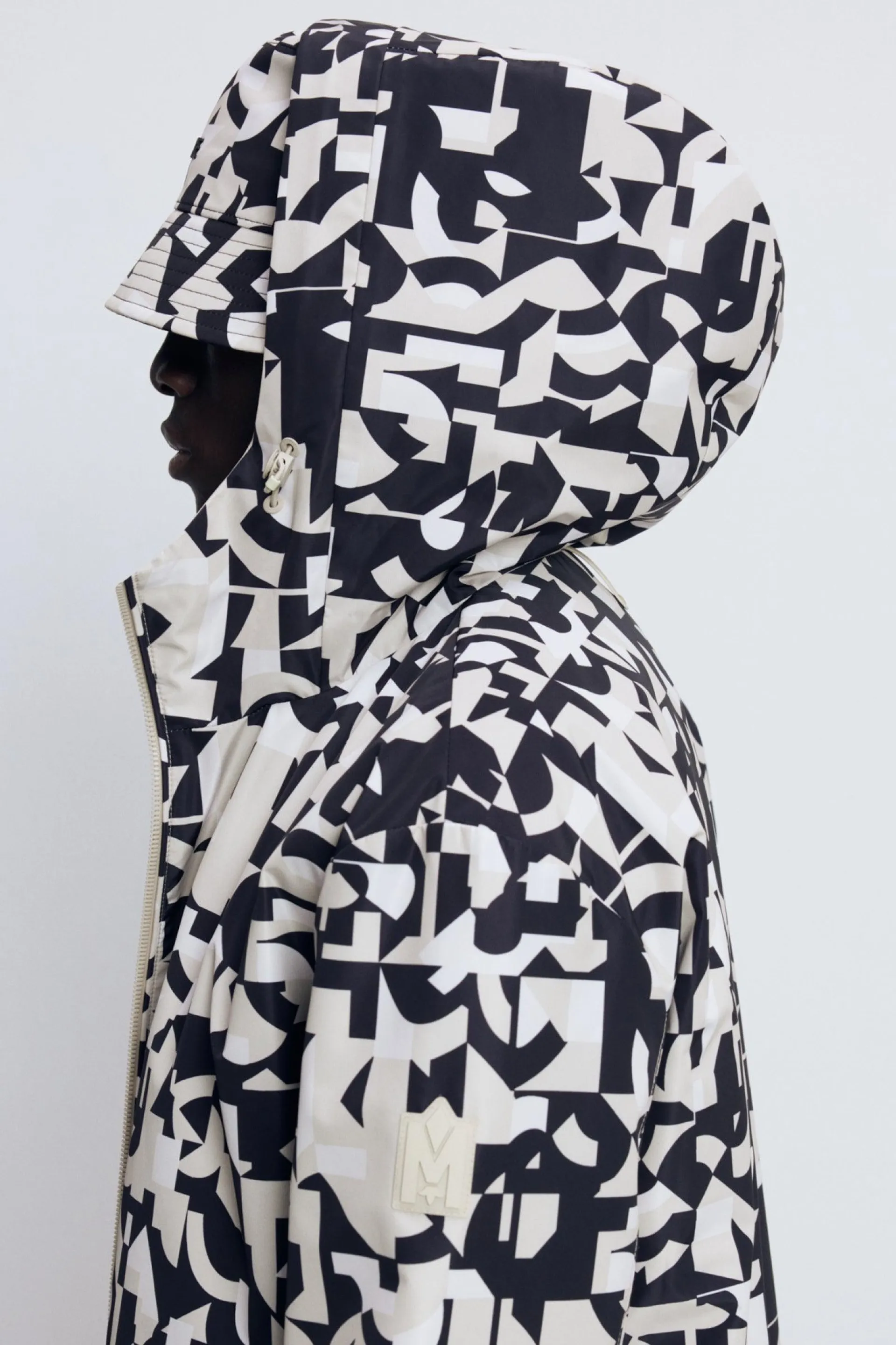 MICHAEL-PR Reversible Abstract Geometric Jacket with Hood