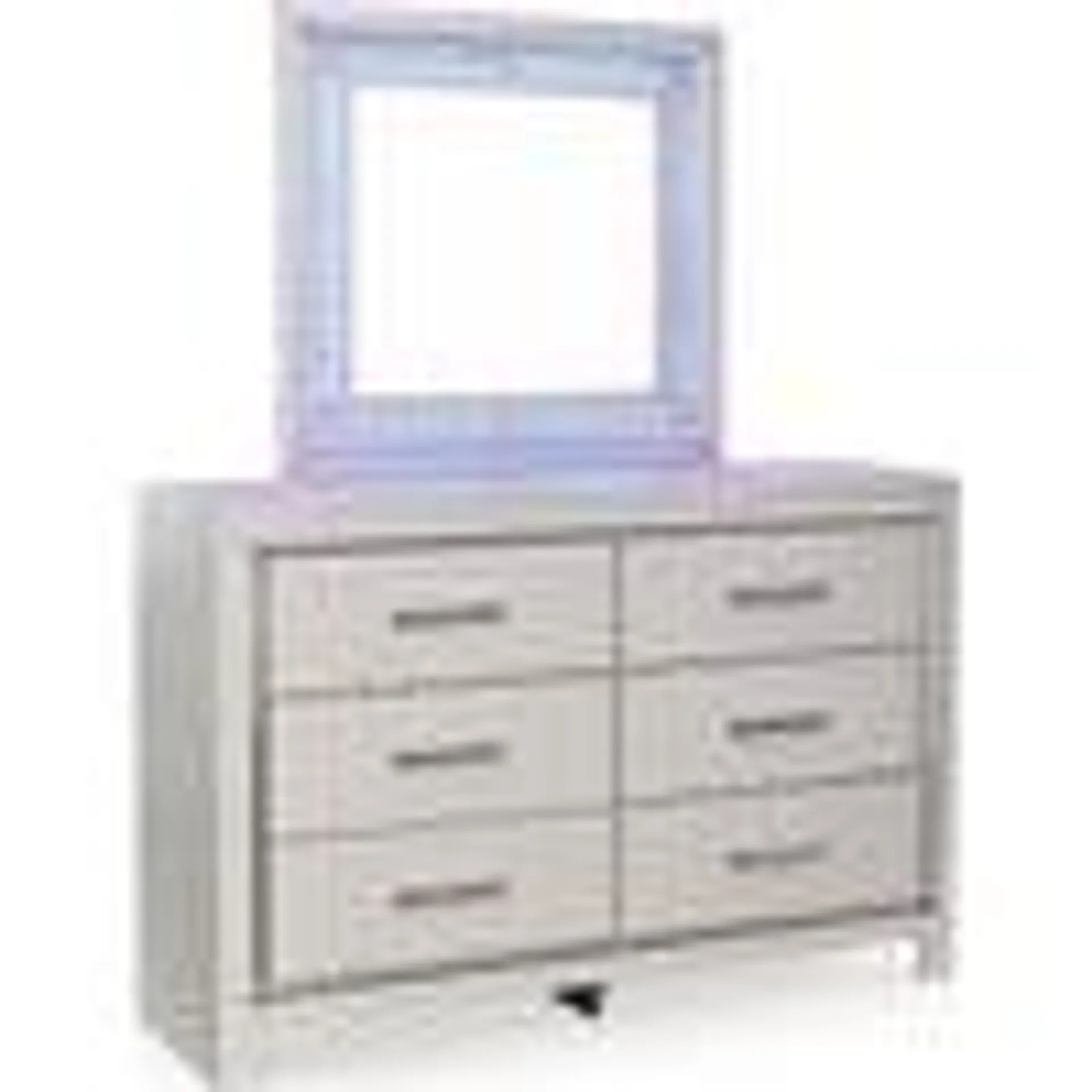 Zyniden Dresser and Mirror - Silver