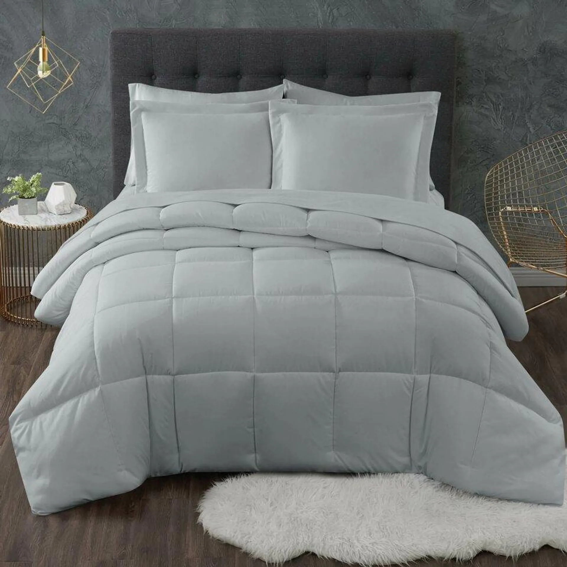 Truly Calm Antimicrobial Box Stitch Solid Colour Comforter Set