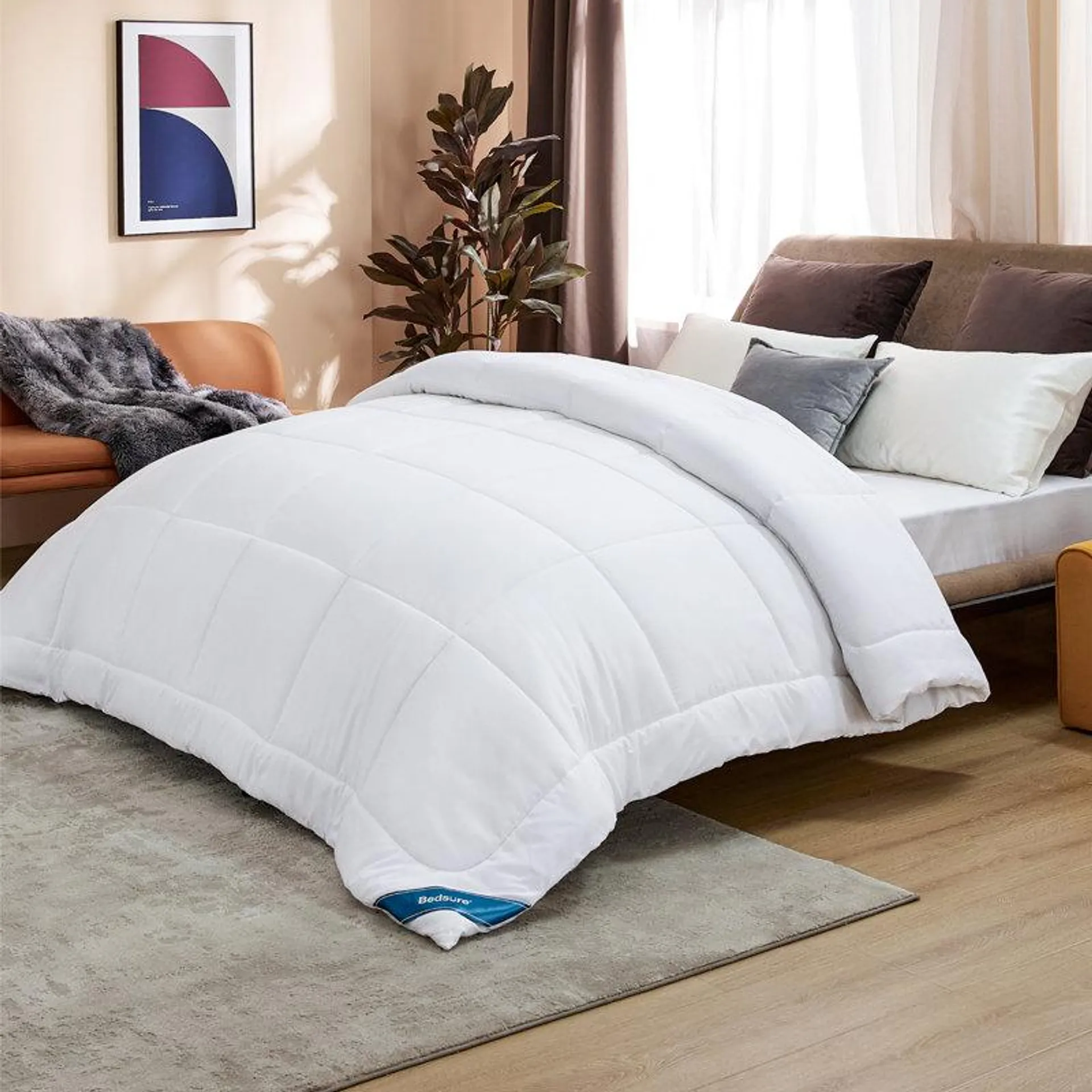 Bedsure Down Alternative Comforter With Corner Tabs