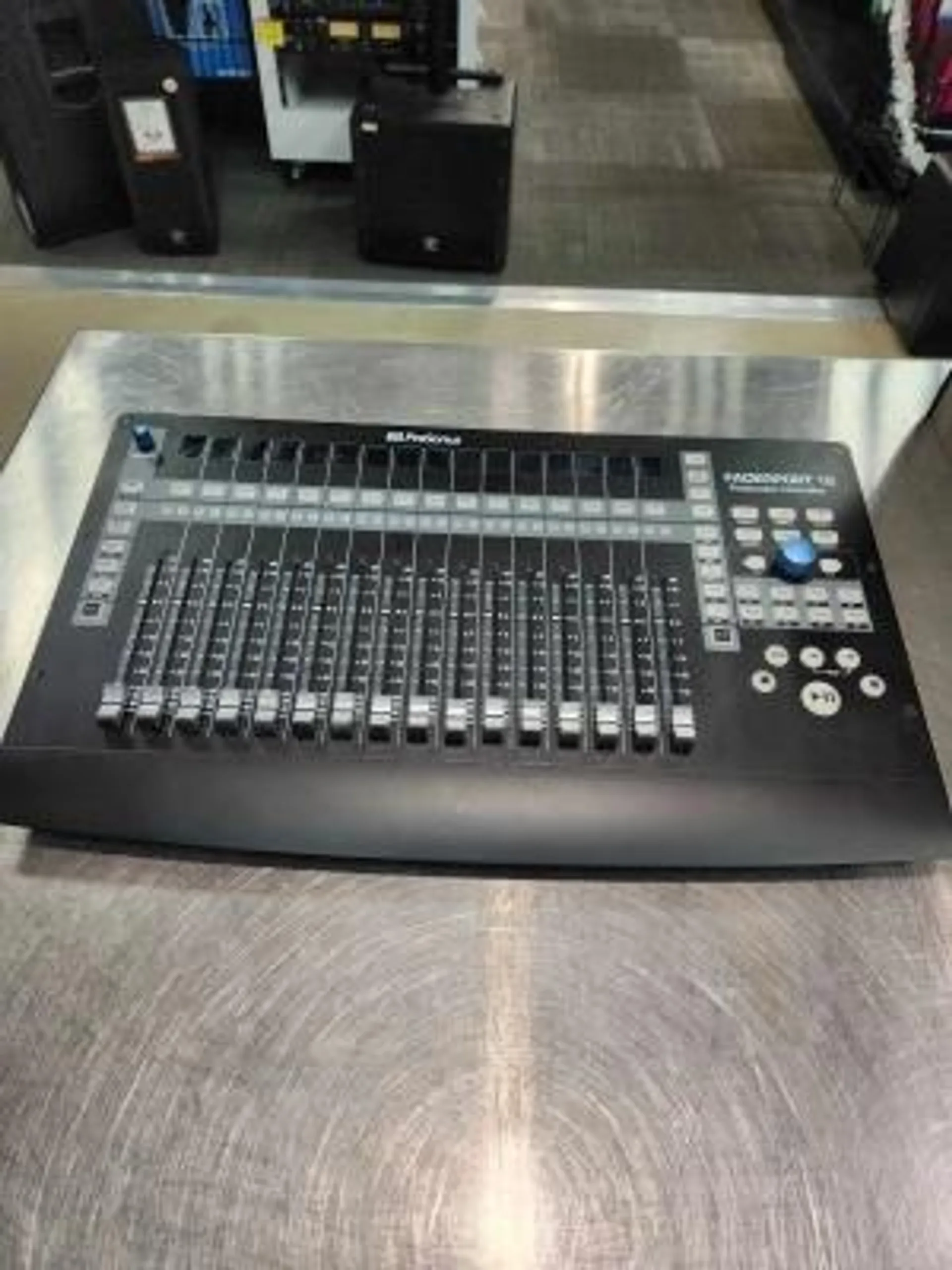 PreSonus - FADERPORT 16 CONTROLLER