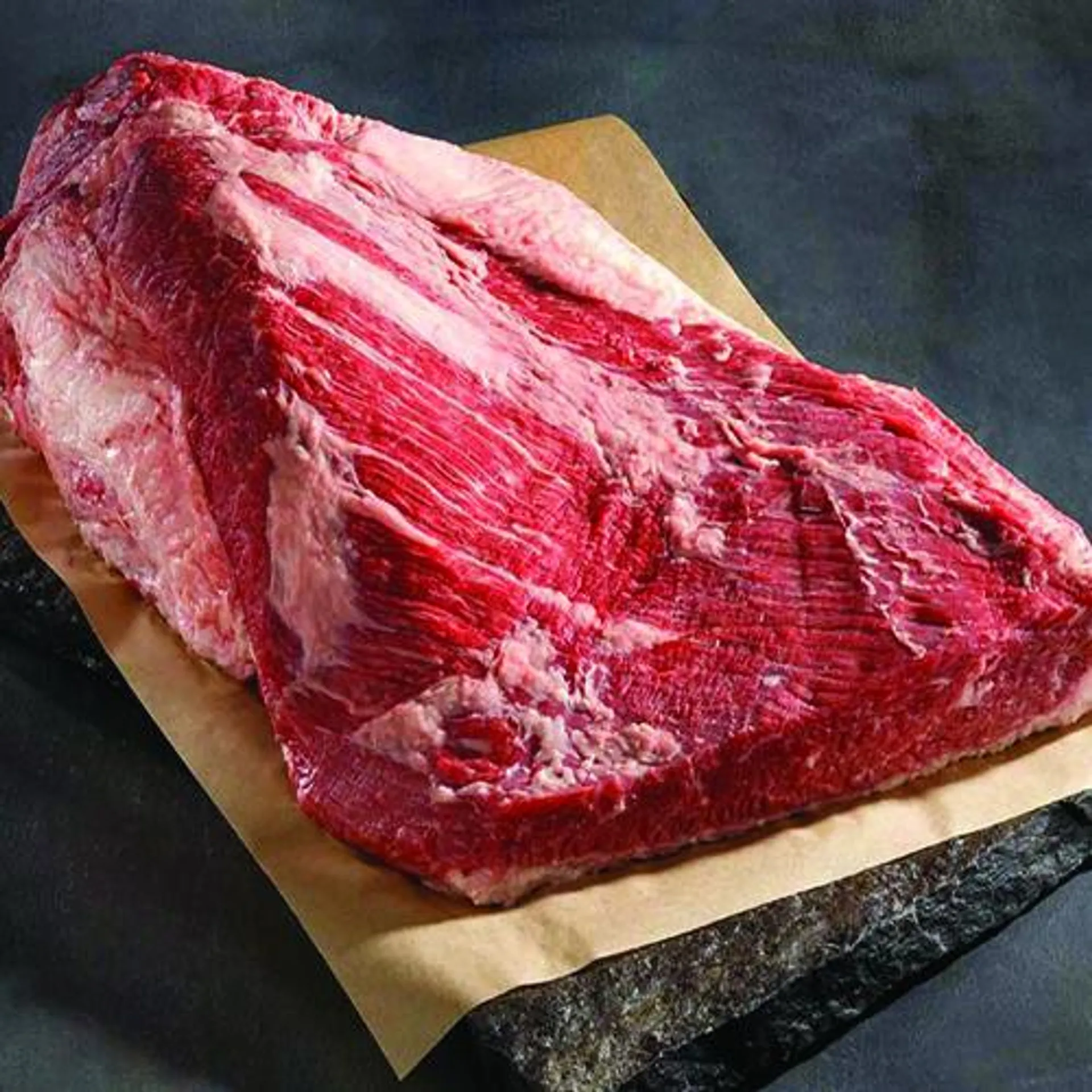 WHOLE UNCLEANED BEEF BRISKET (SIZE will vary/can not be exact) Minimum weight 4kg