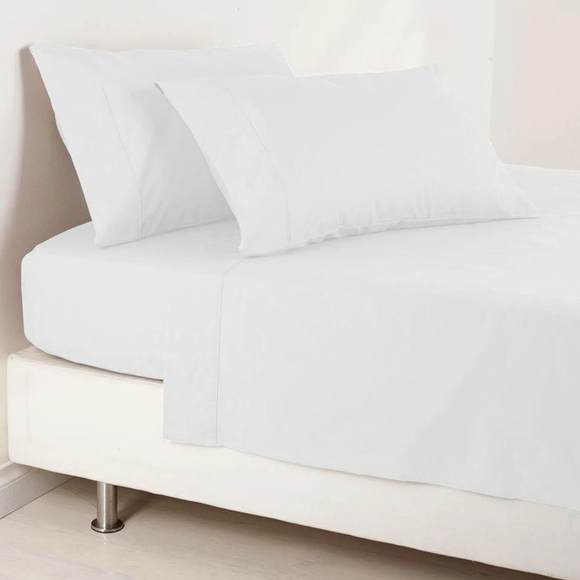 KOO 300 Thread Count Cotton Fitted Sheet White