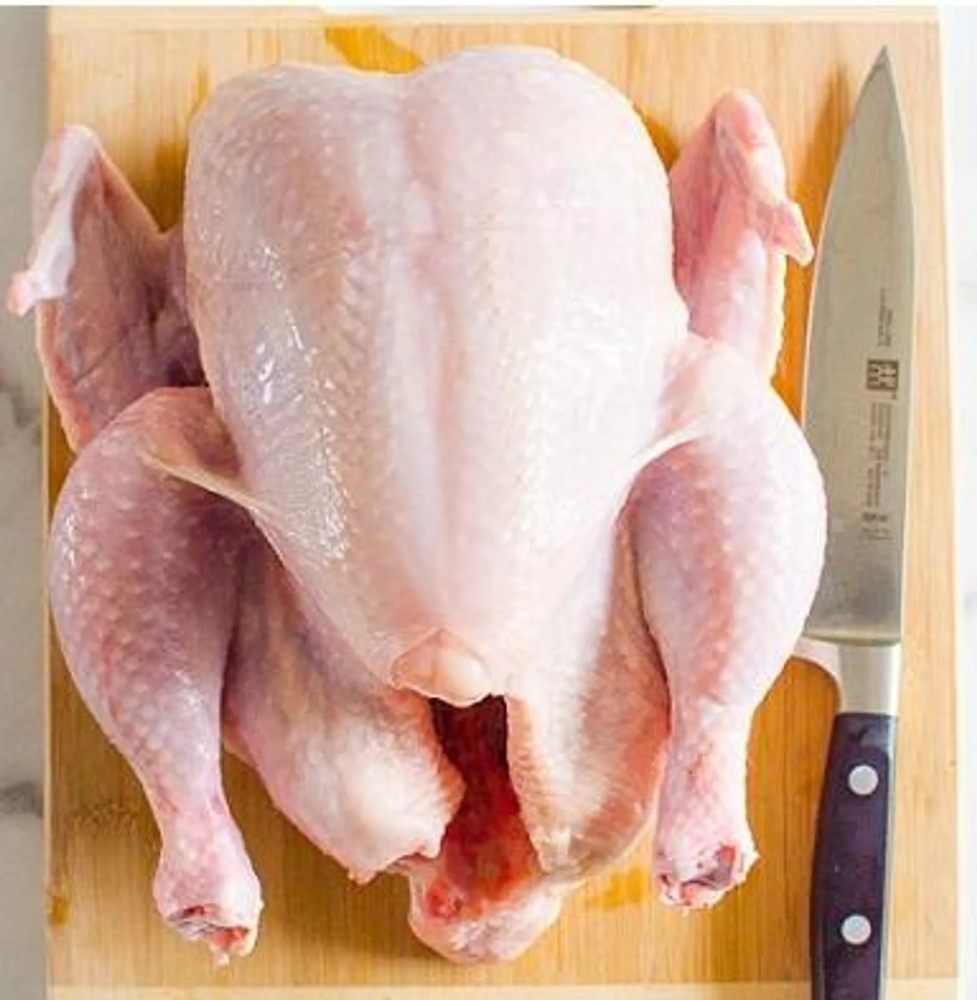 Whole chicken (approx 3.5lb) - 1pc