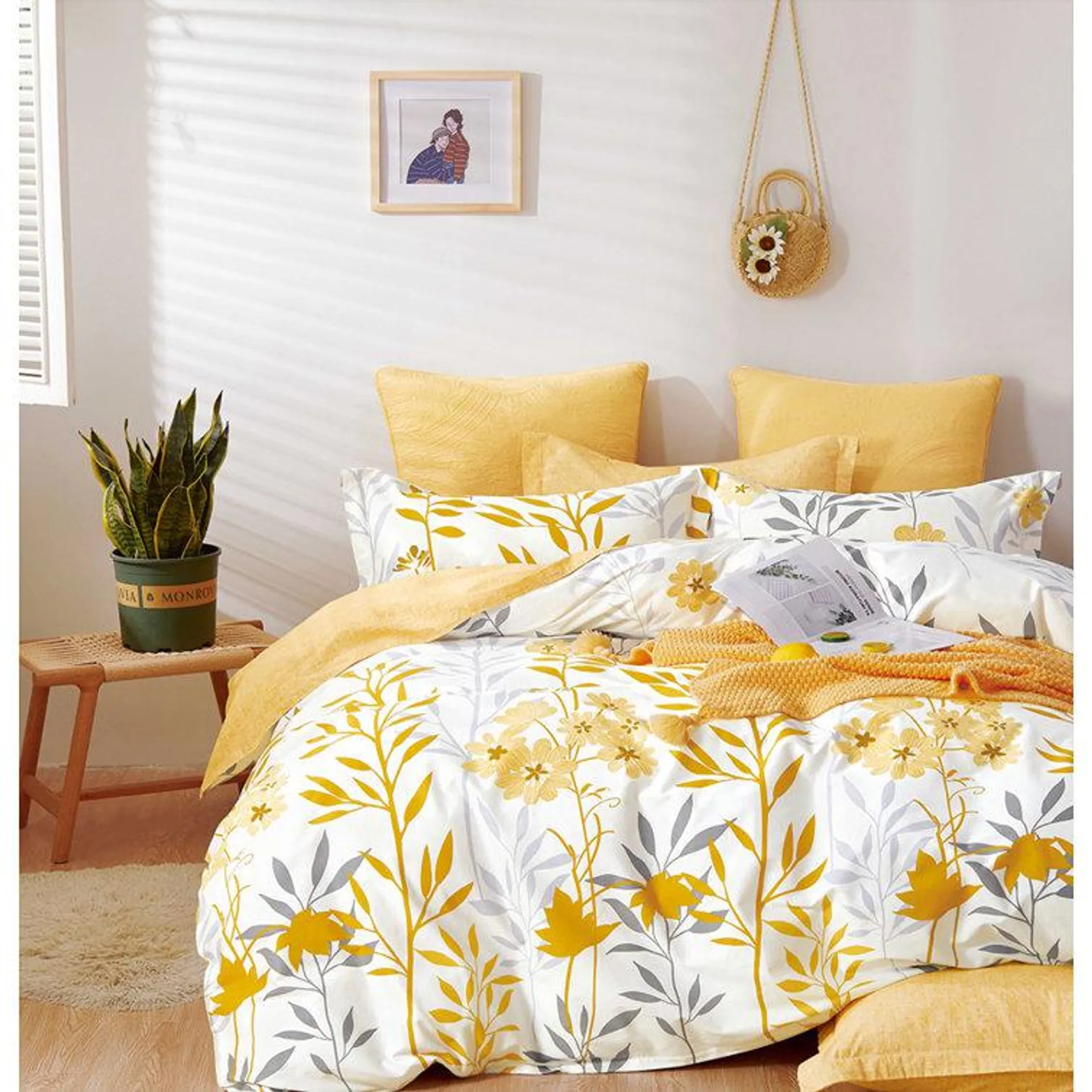 Arnee Cotton Twill Floral Comforter Set