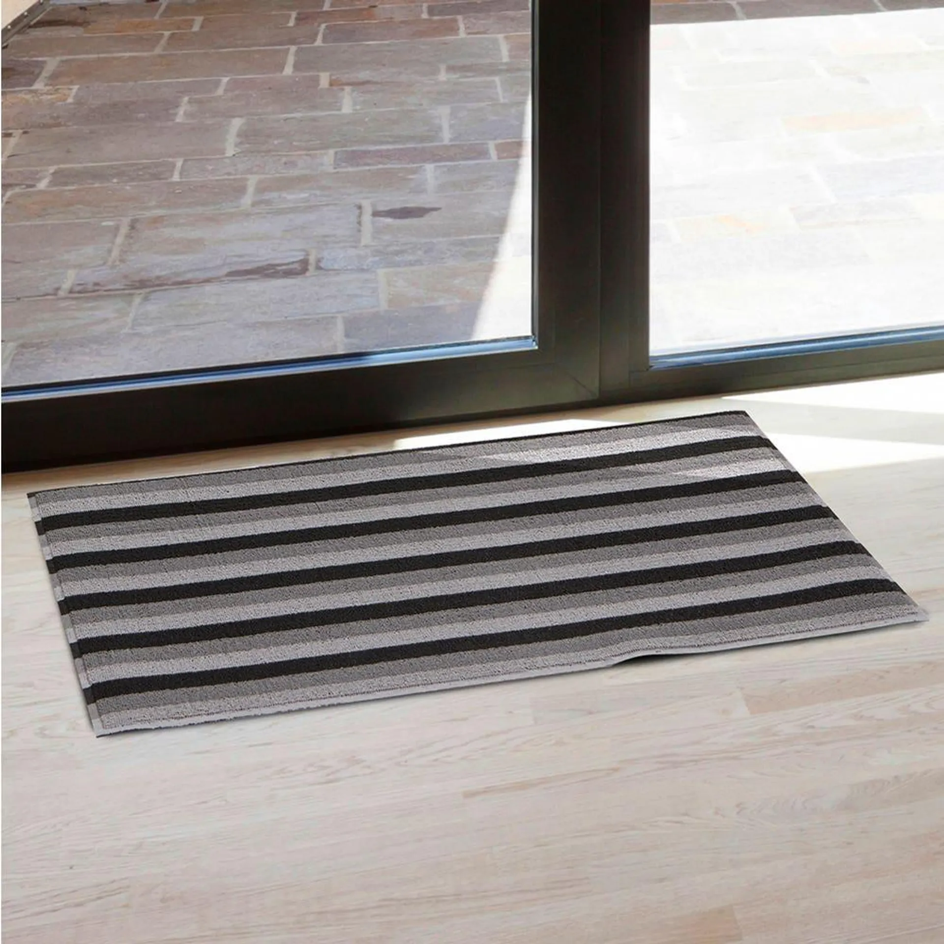 KSP Loop 'Thin Stripe' PVC Floor Mat (White/Grey/Black)