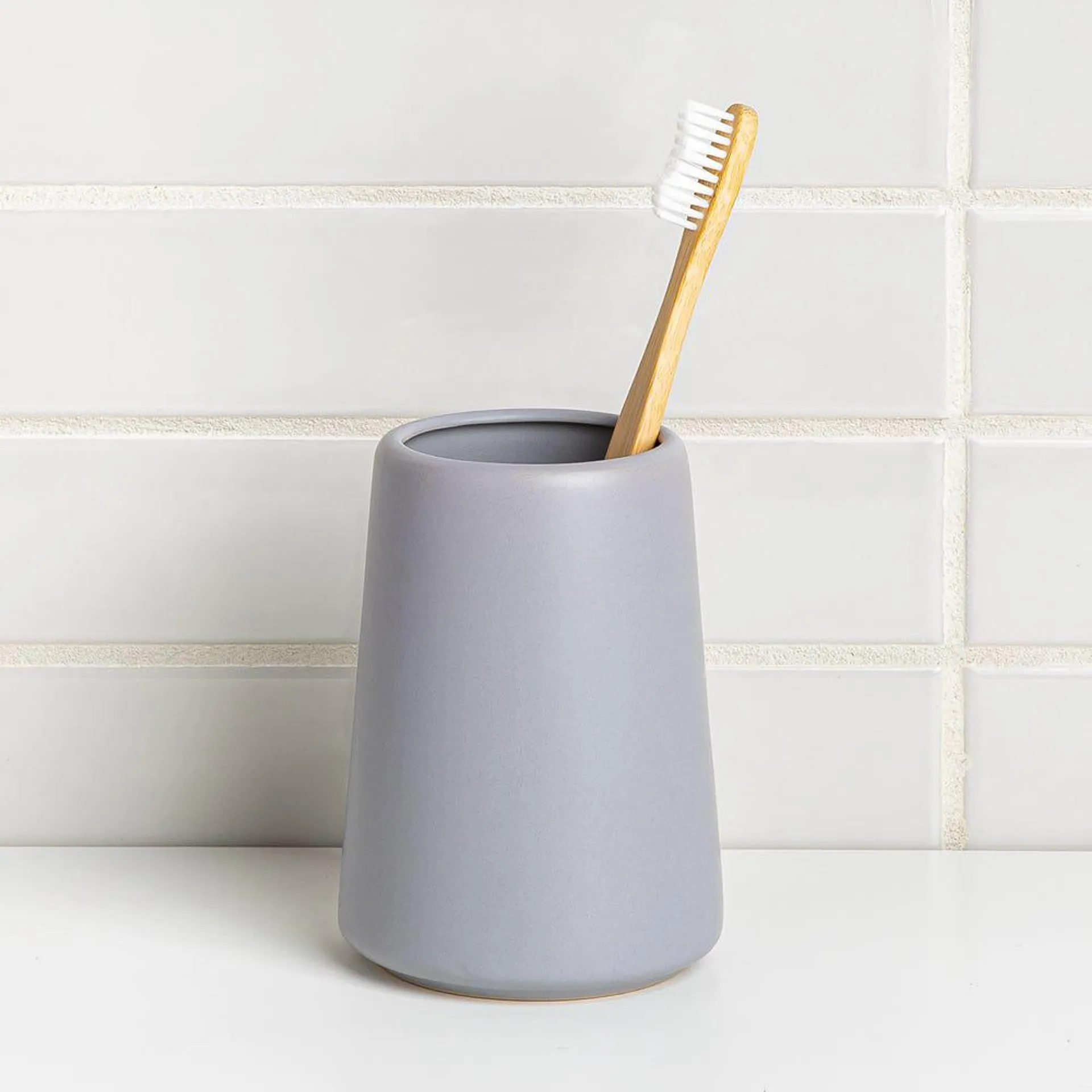 Moda At Home Anitra Ceramic Tooth Brush Holder (Light Grey)