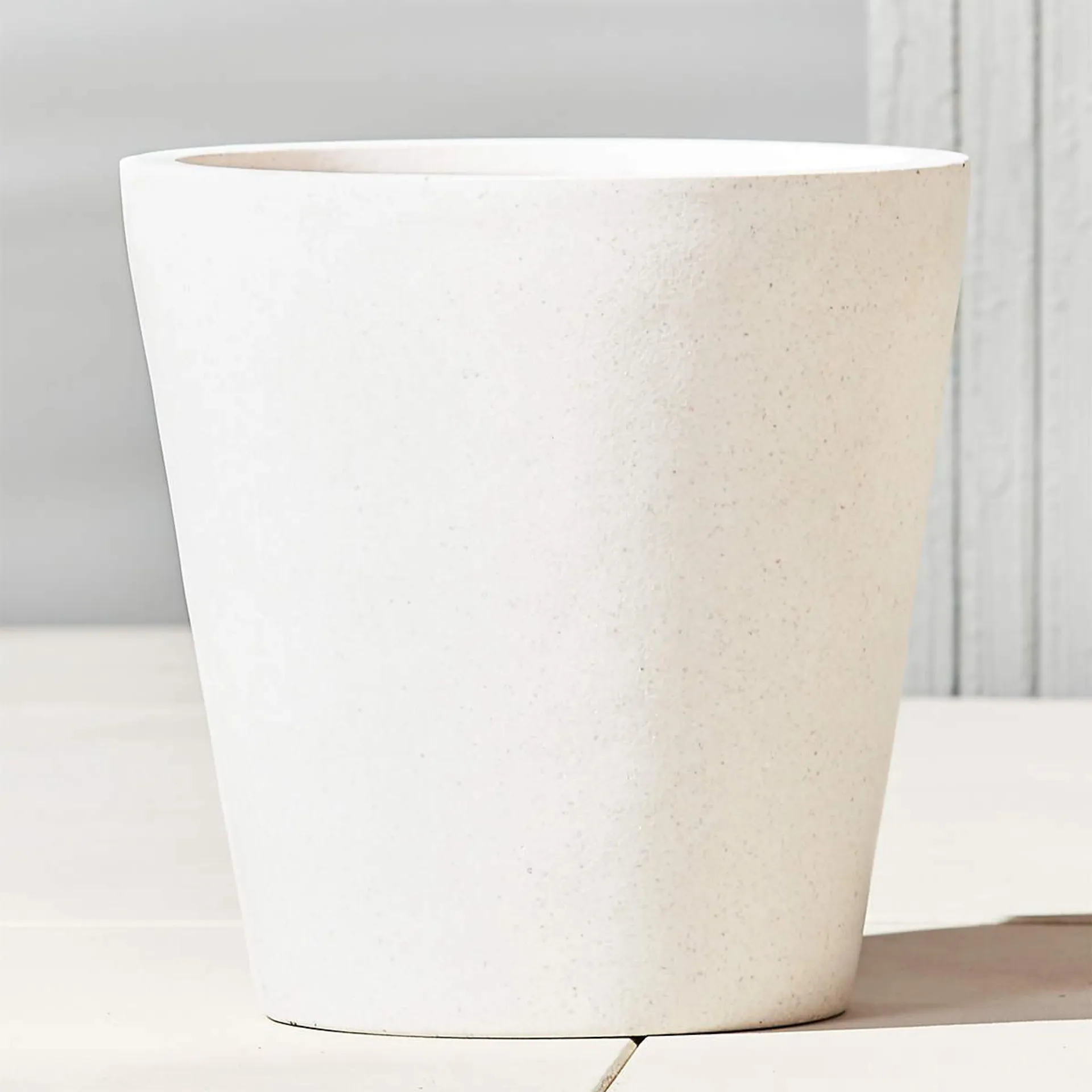 Shore White Stone Indoor/Outdoor Planter Medium