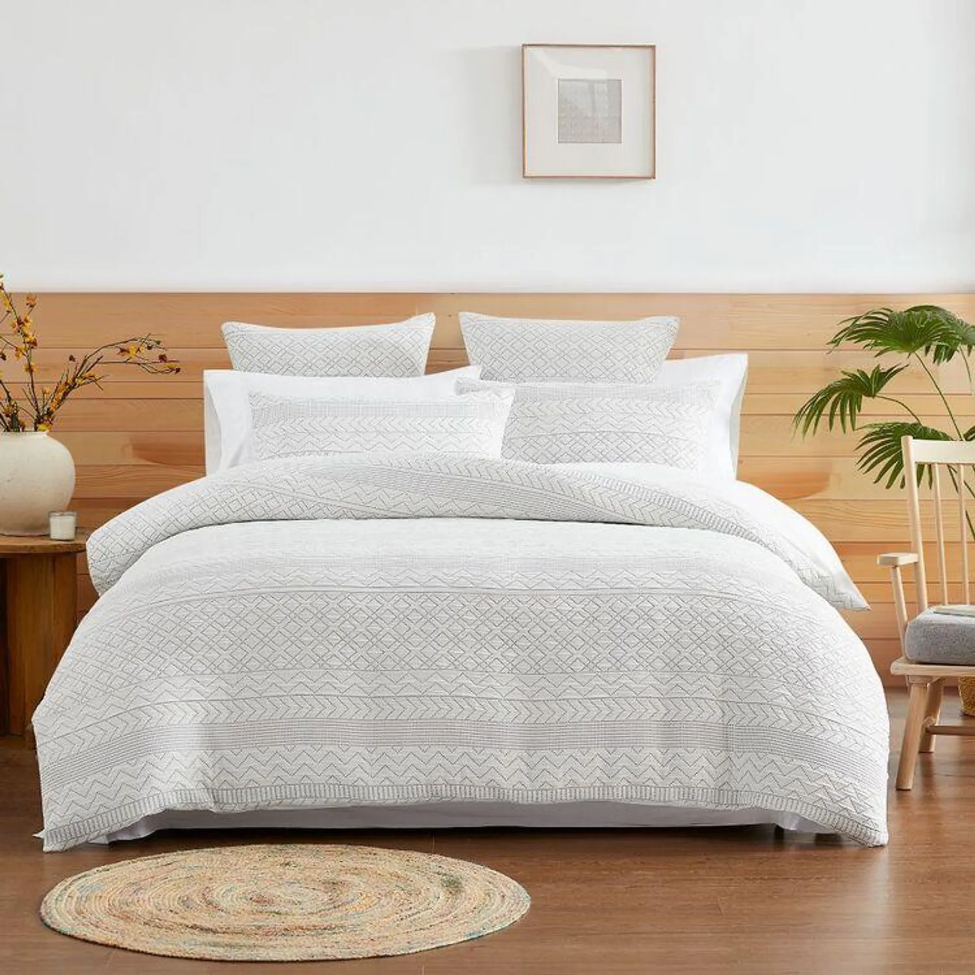 KOO Oscar Jacquard Quilt Cover Set Milk