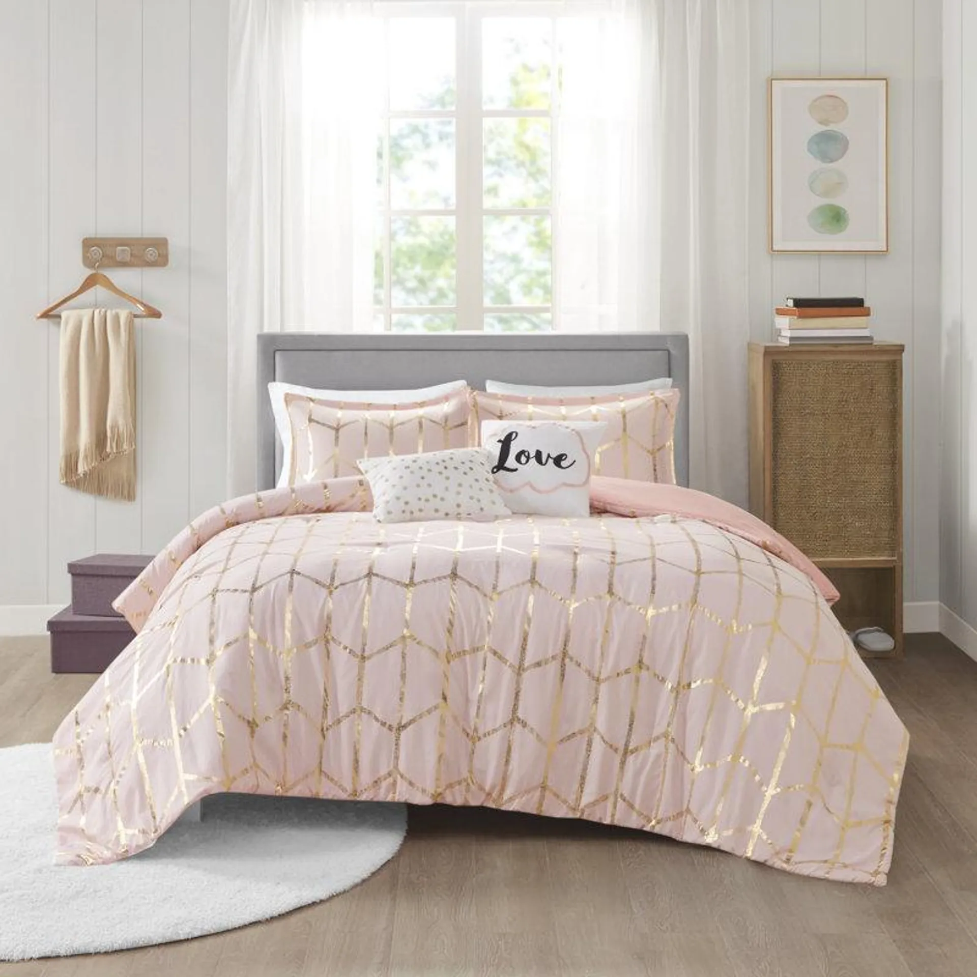 Raina Metallic Printed Comforter Set