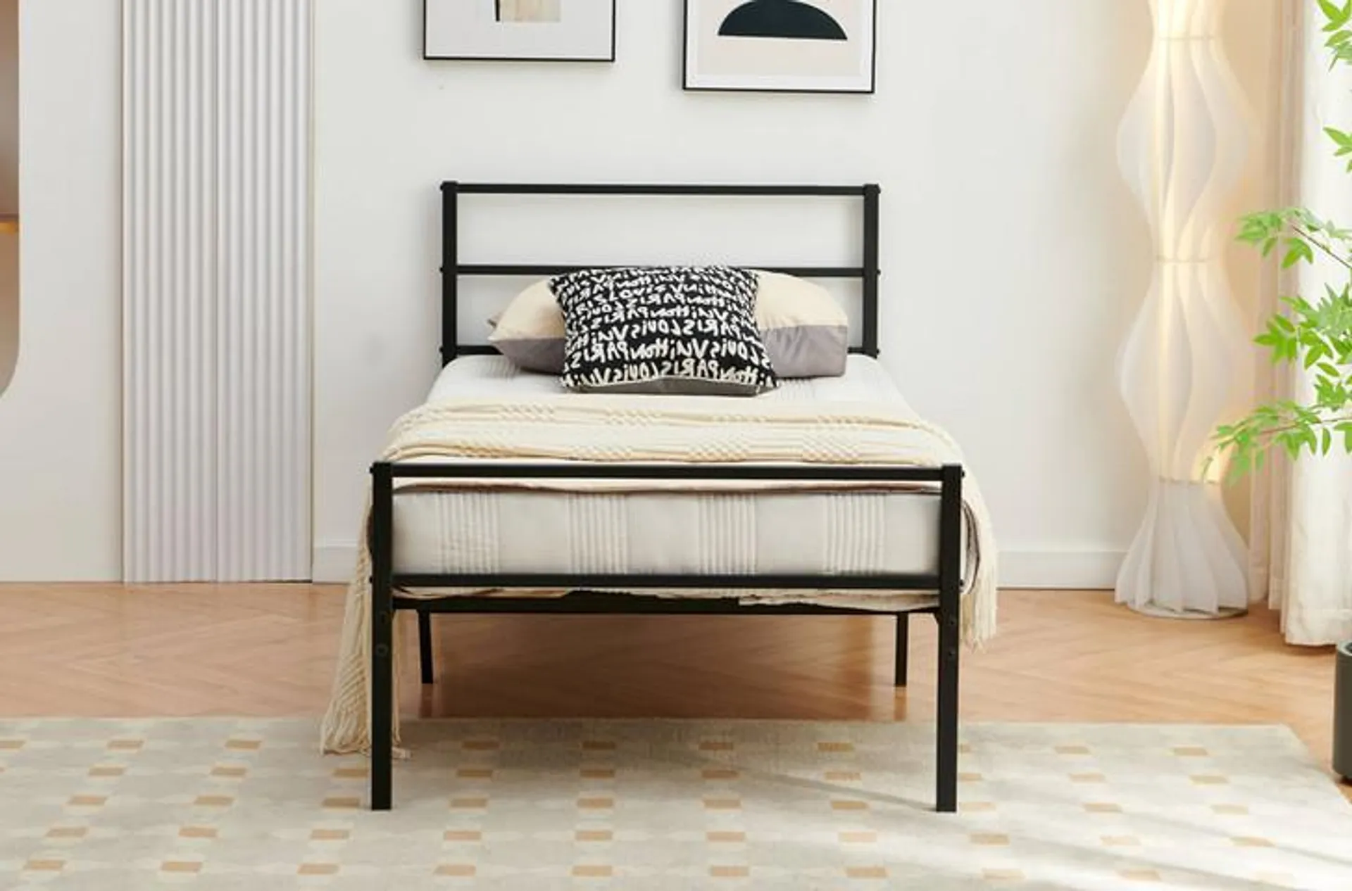 Toronto Iron Platform Bed