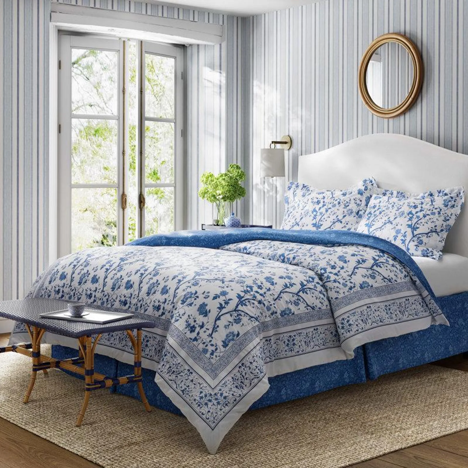 Charlotte Blue/White Floral 100% Cotton Reversible Comforter Set