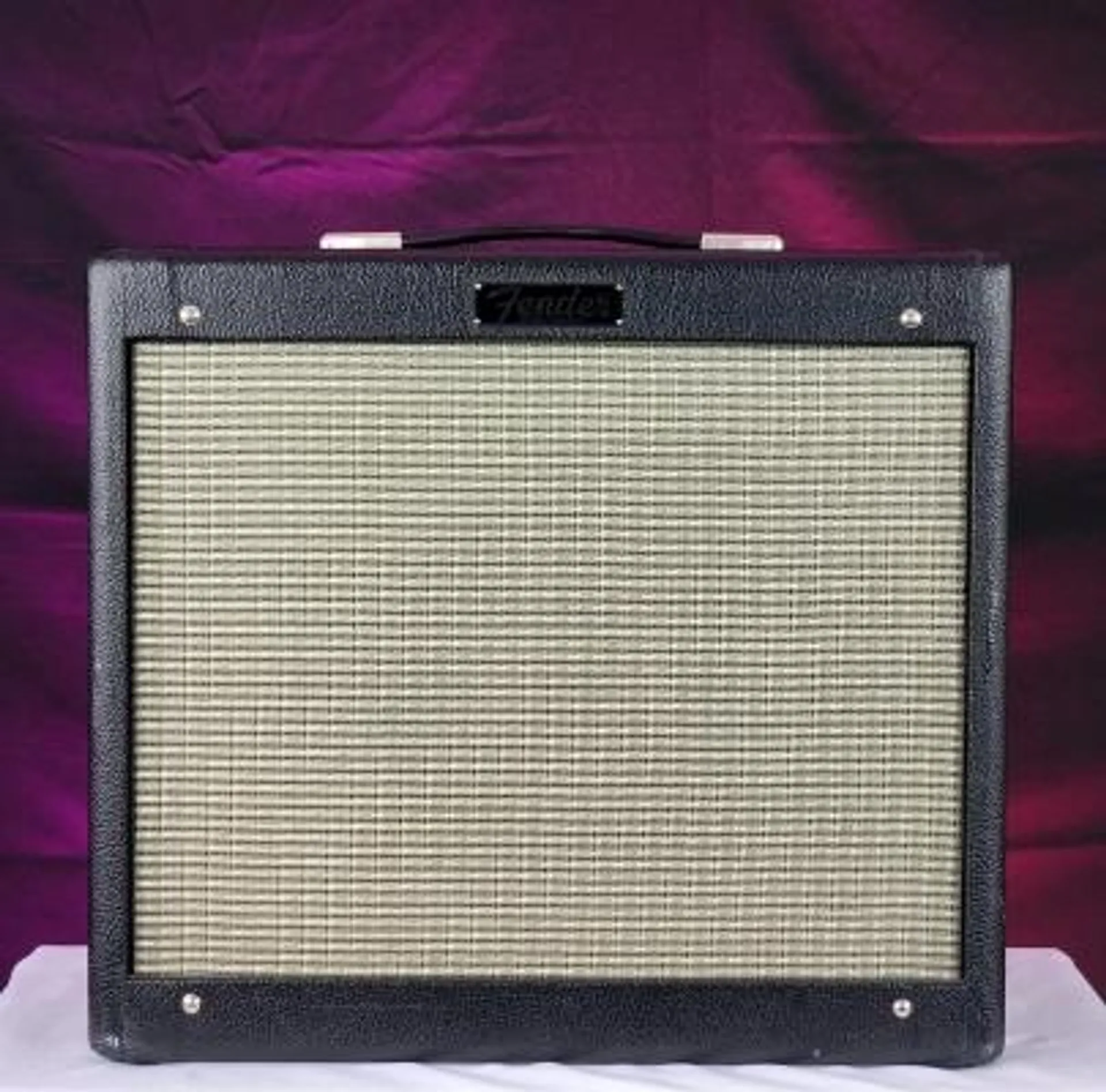 Fender - Blues Junior IV 15W 1x12 Tube Combo Amp - Black